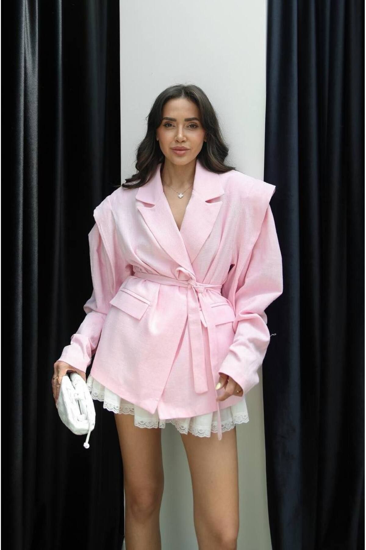 Hotfashion KOLLARI DRAPELİ VATKALI KUŞAKLI CEKET