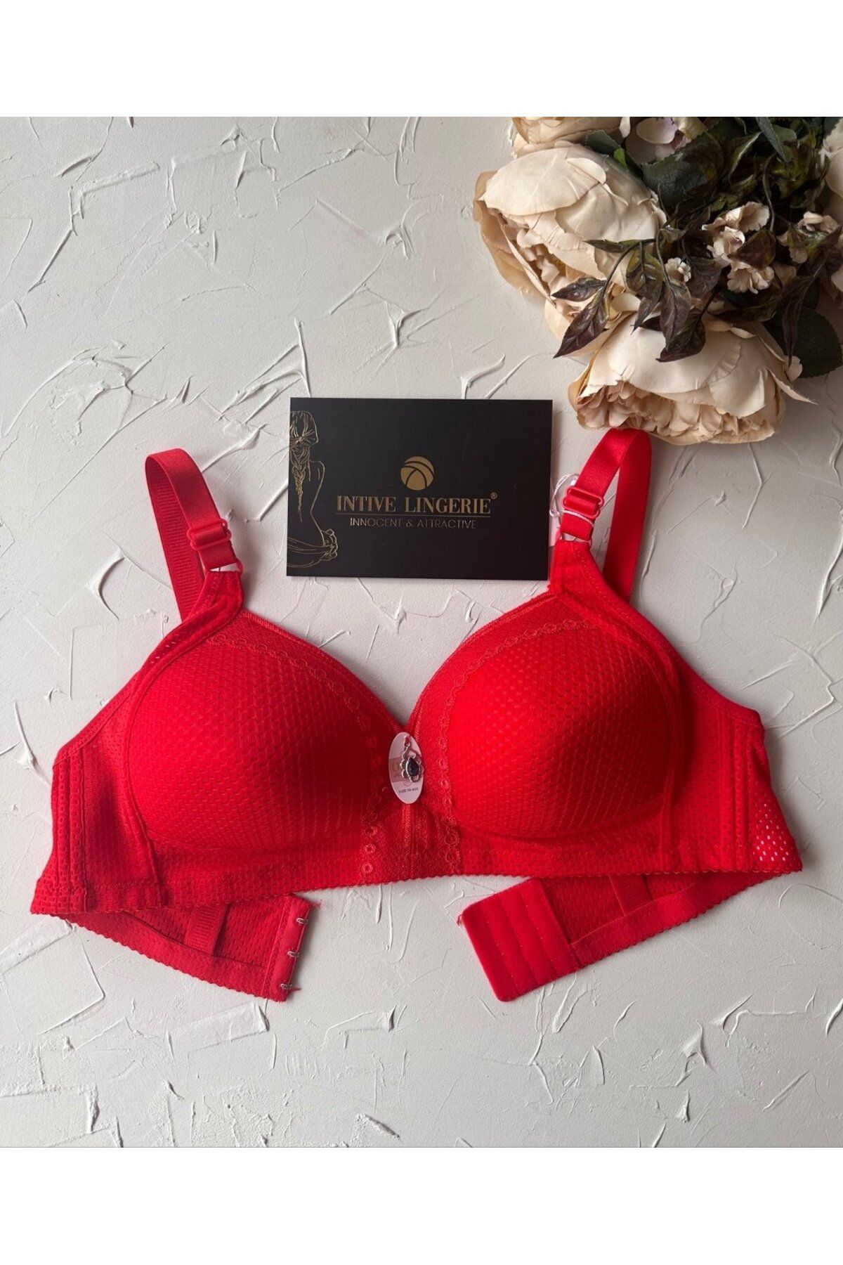 İntive Lingerie Maria Balensiz Delikli Nefes Alan Aksesuarlı Yandan Destekli Kalın Askılı C Cup Toparlayıcı Sütyen