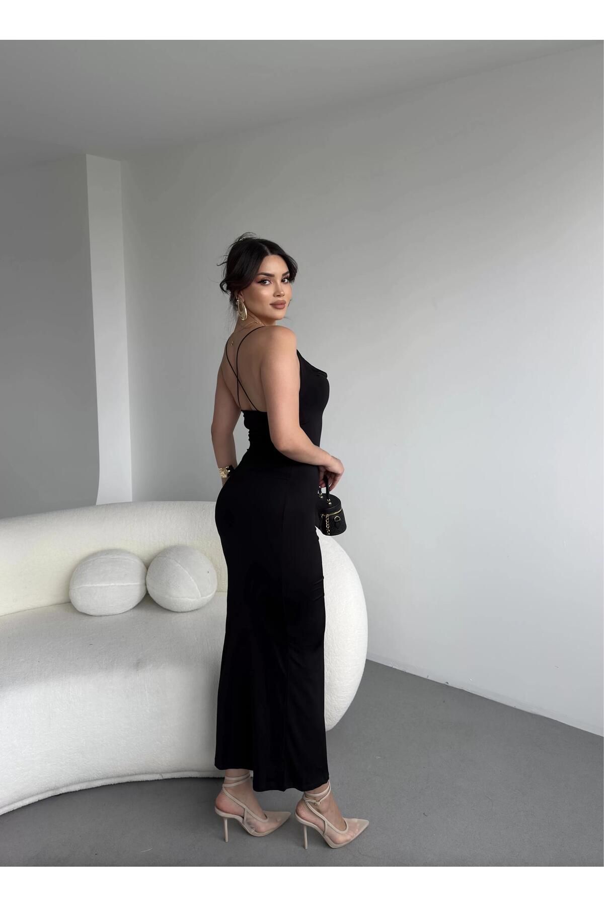 Butik Sandy Çapraz Sırt Detaylı Uzun Elbise