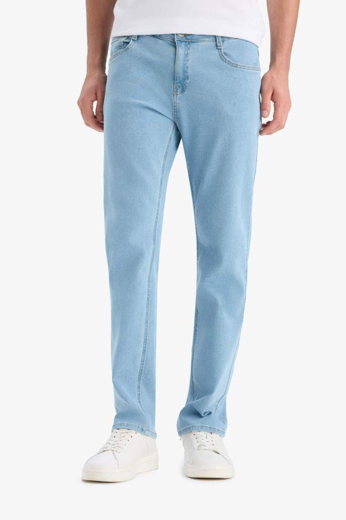 DeFacto Yeni Sezon Sergio Regular Fit Normal Kalıp Normal Bel Boru Paça Jean Pantolon