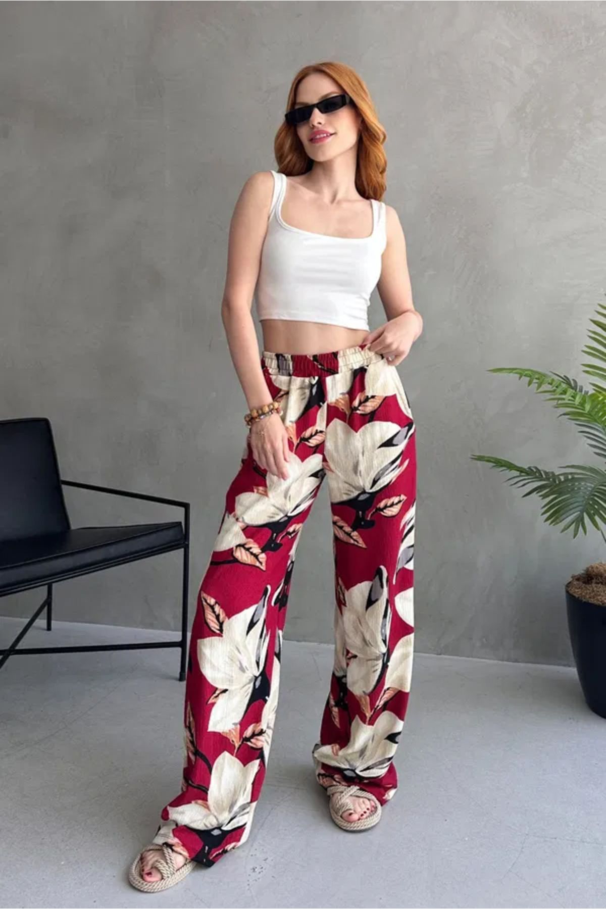 Butik Çiçek Desenli Bol Pantolon