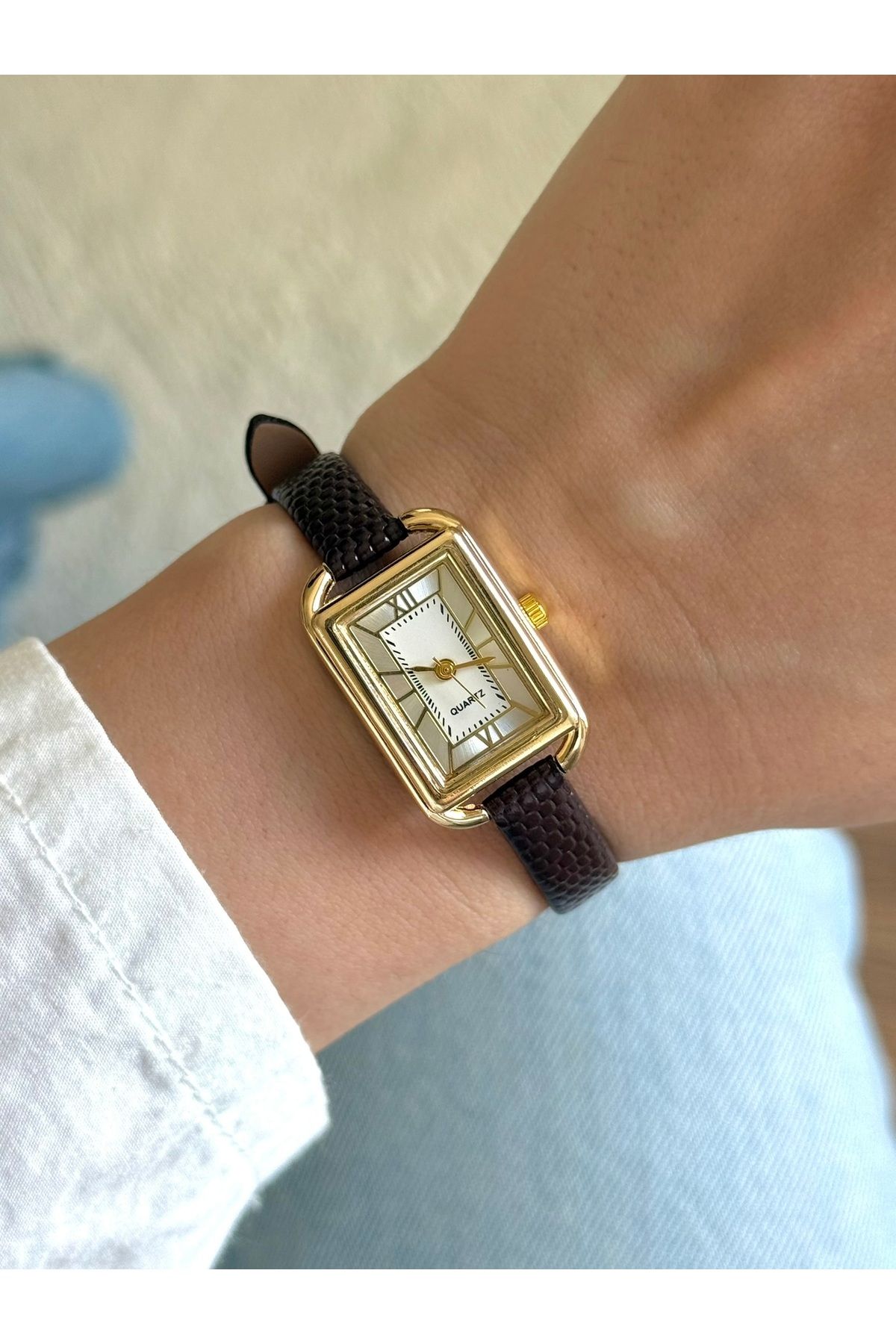 RoseandRoses Lida Minimal Desenli Deri Kayış Vintage Model Kadın Kol Saati