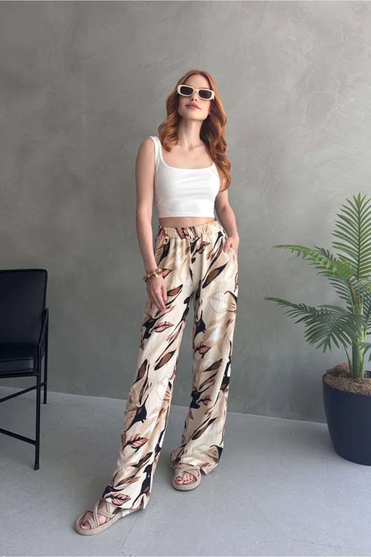 Butik Çiçek Desenli Bol Pantolon