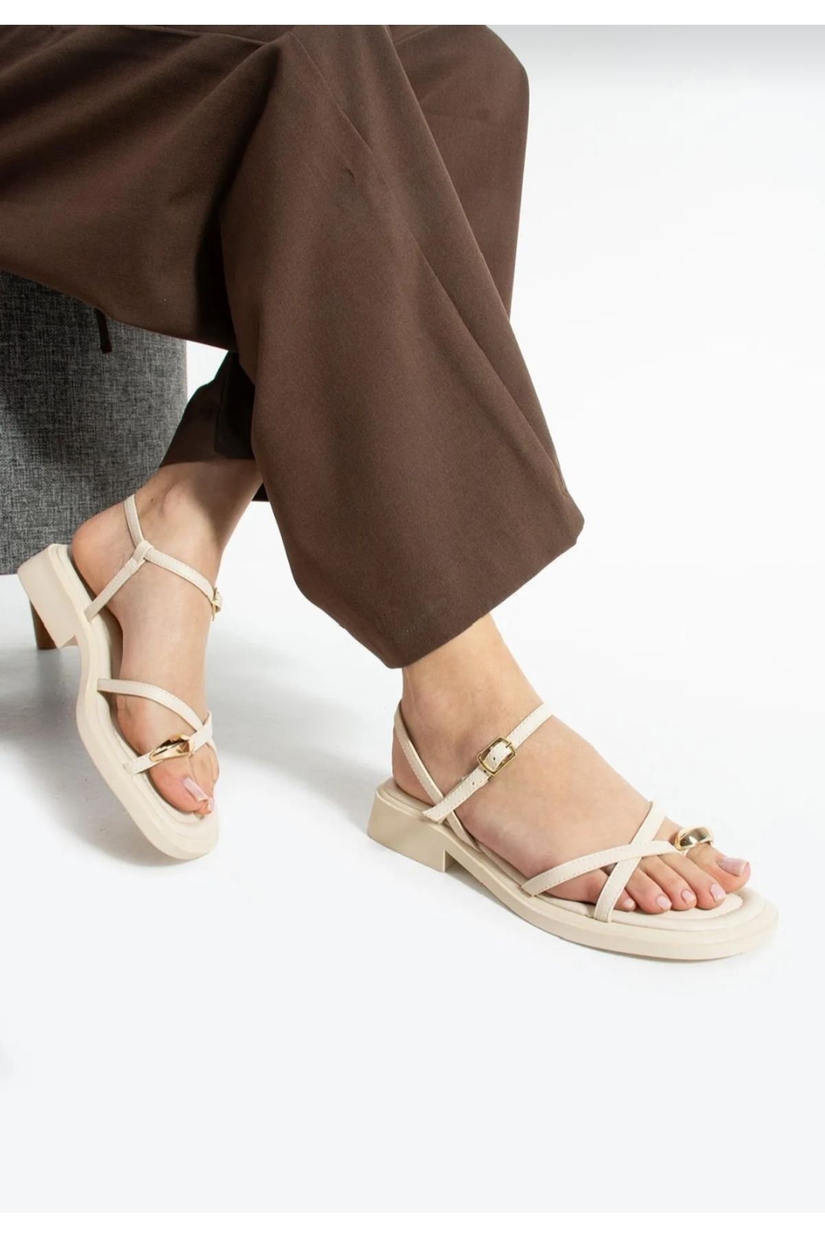 MyLina Shoes GOLD YÜZÜK DETAYLI KADIN SANDALET