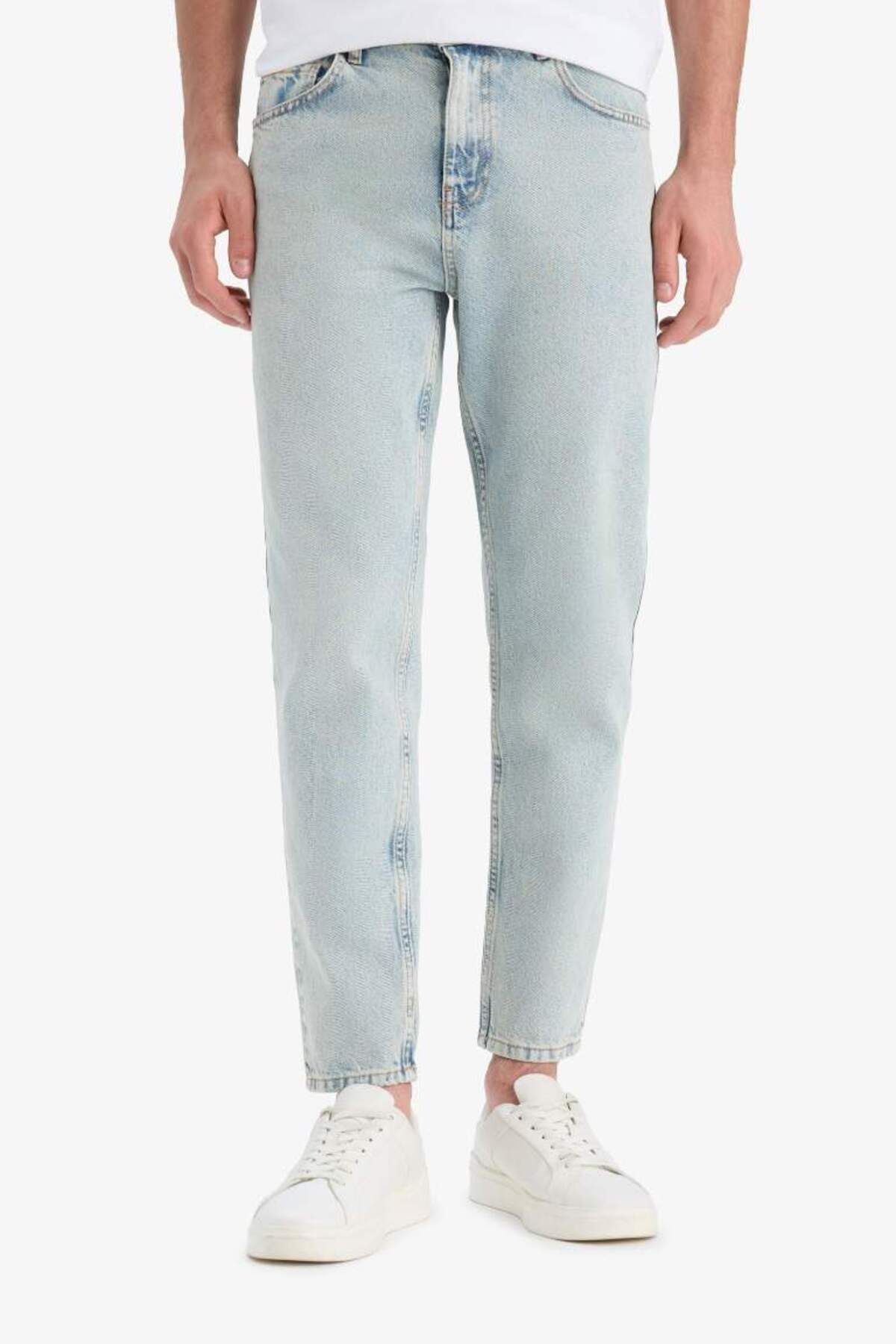 DeFacto Yeni Sezon %100 Pamuk 90's Slim Fit Dar Kalıp Yüksek Bel Dar Paça Jean Yıkamalı