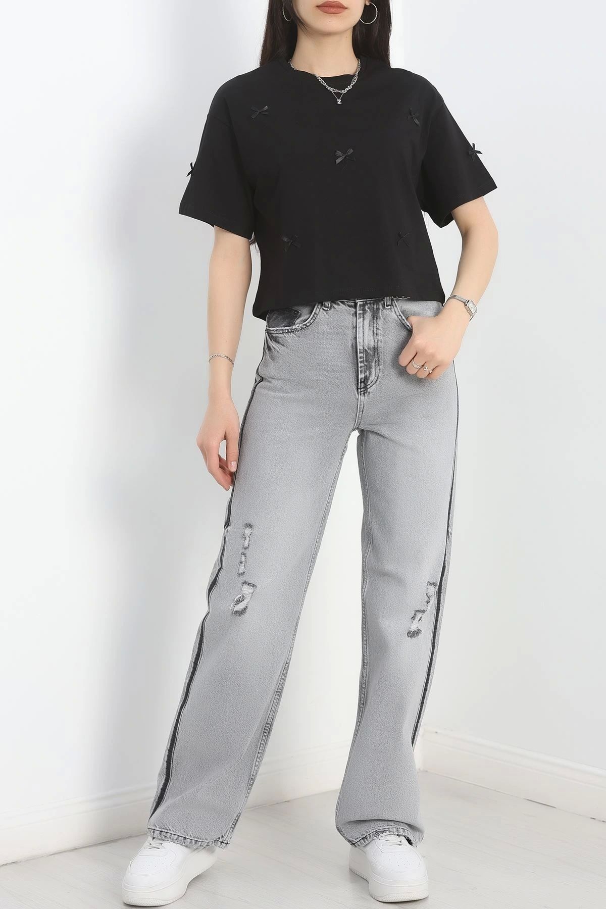 OurStyles Kurdele Detay Oversize Crop Tişört Siyah - 30614.1872.
