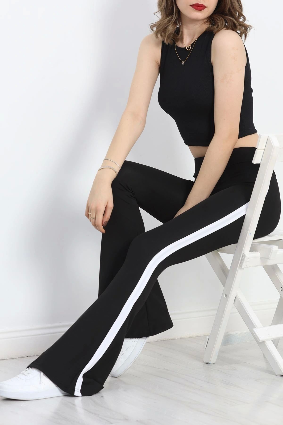 OurStyles Tek Şeritli İspanyol Paça Tayt Siyah - 50034.1098.