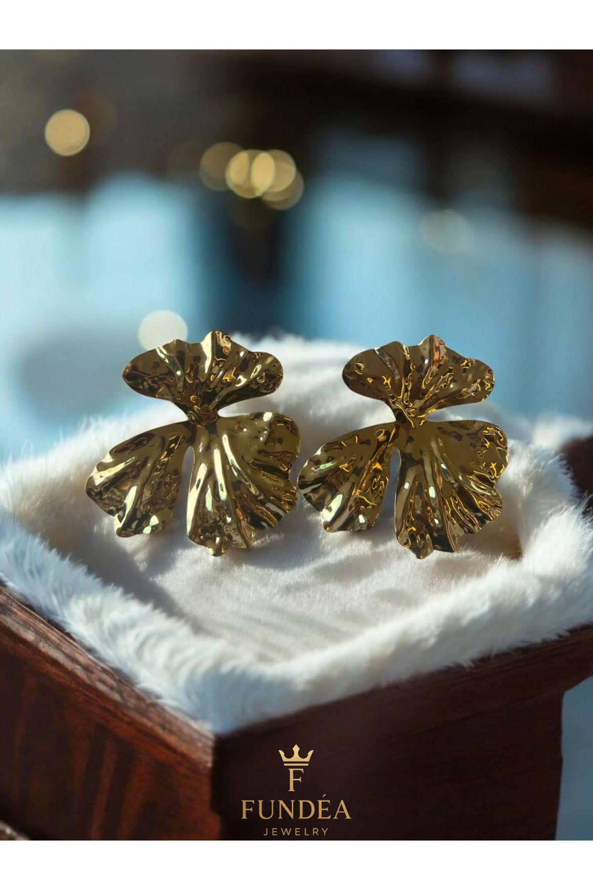 Fundéa Jewelry Kraliçe Yaprakları Küpesi - Doğanın Asil Yankısı
