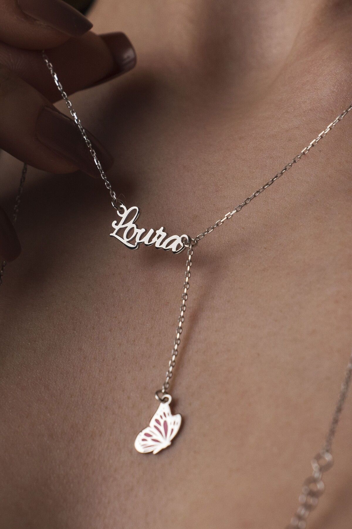 TigerxlJewellery 925 Ayar Gümüş Sarkan Kelebekli İsimli Kolye