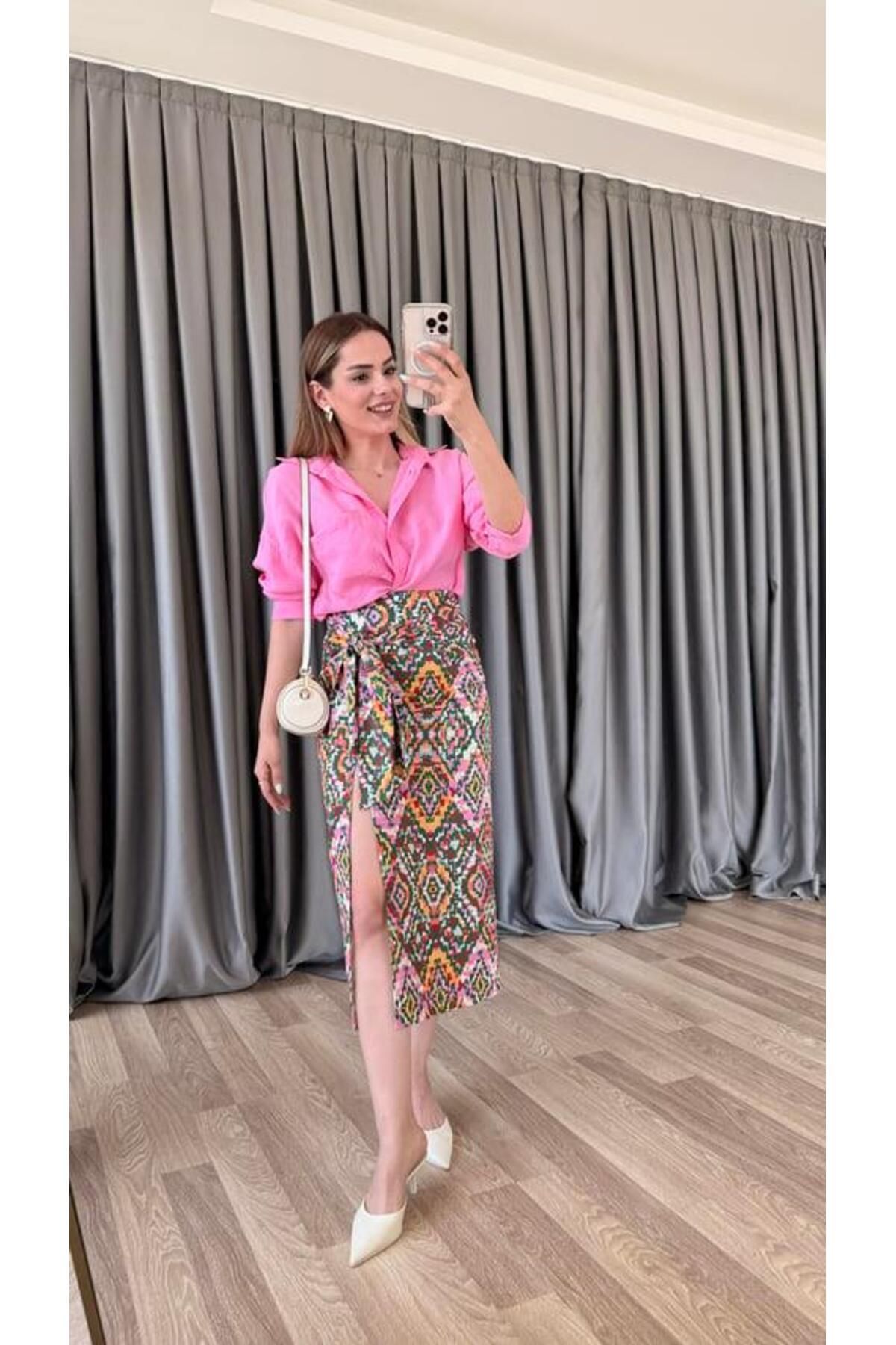 pelin yıldız butik Mila Yırtmaçlı Belden Bağlamalı Etek