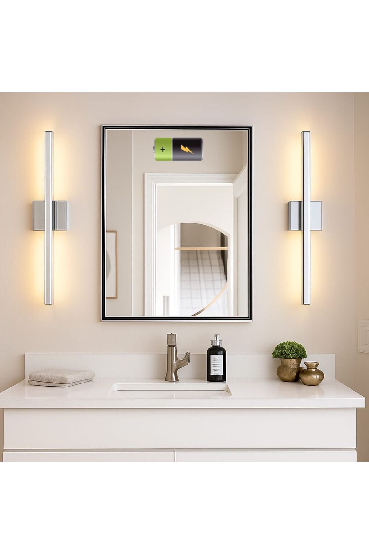 Betül Home Design Modern Dekoratif Pilli Kare Led Duvar Aplik KROM (1 ADET)