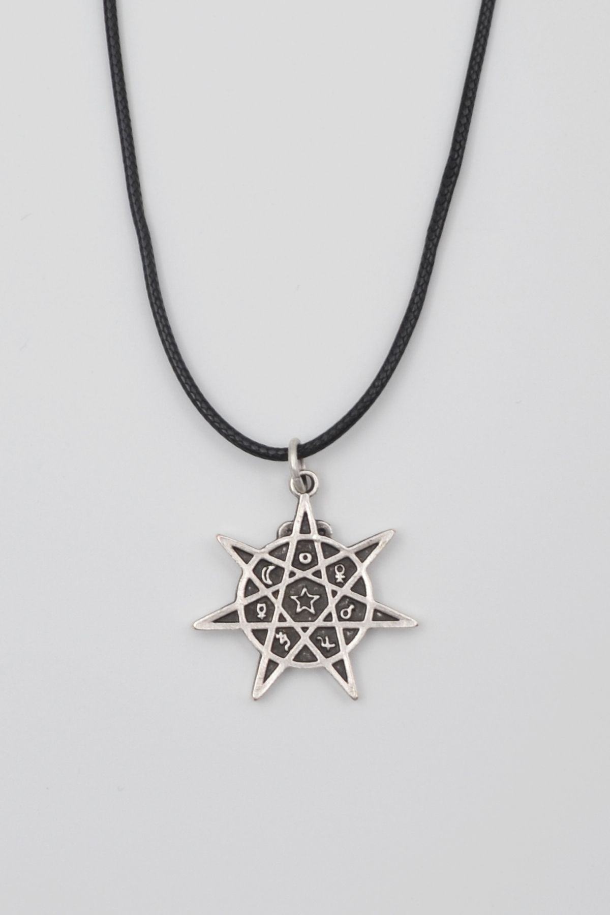 Defnems Accessories Heptagram Astroloji 7 Nokta Yıldız Kolye - PU Deri İp Zincirli Unisex Gümüş Kaplama - 60 cm