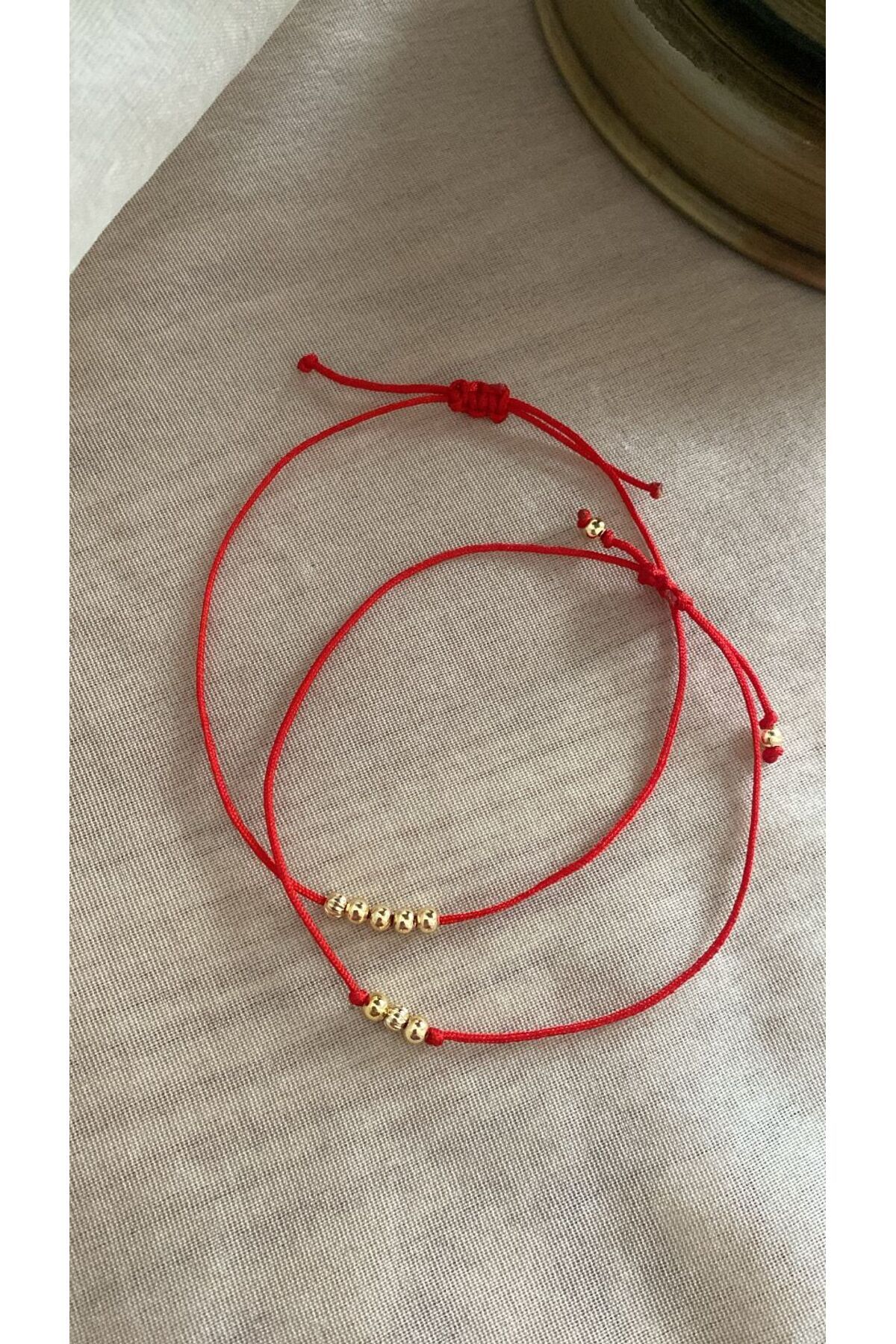 BAE ATOLYE İki adet Kombin Top Kırmızı İp Bileklik
