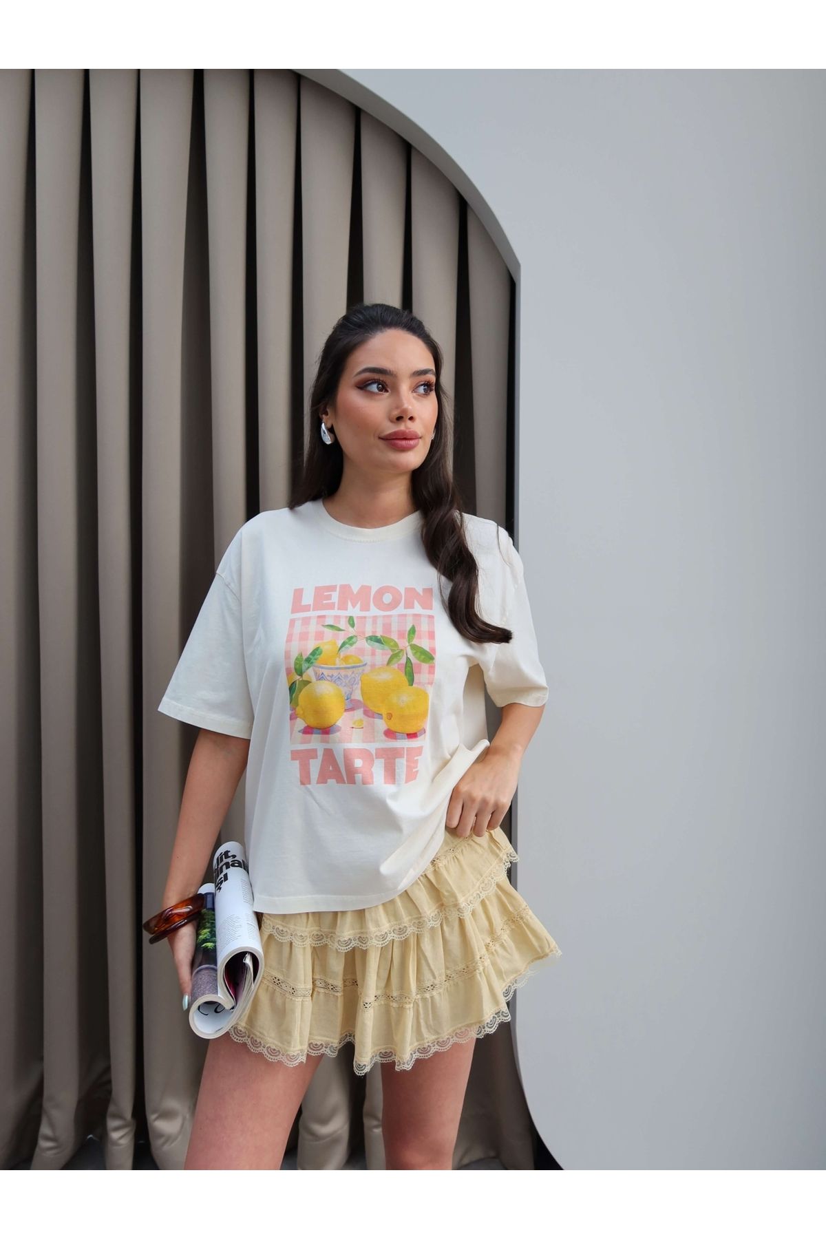 ESRAHELVACI Lemon Tarte Baskı T-Shirt