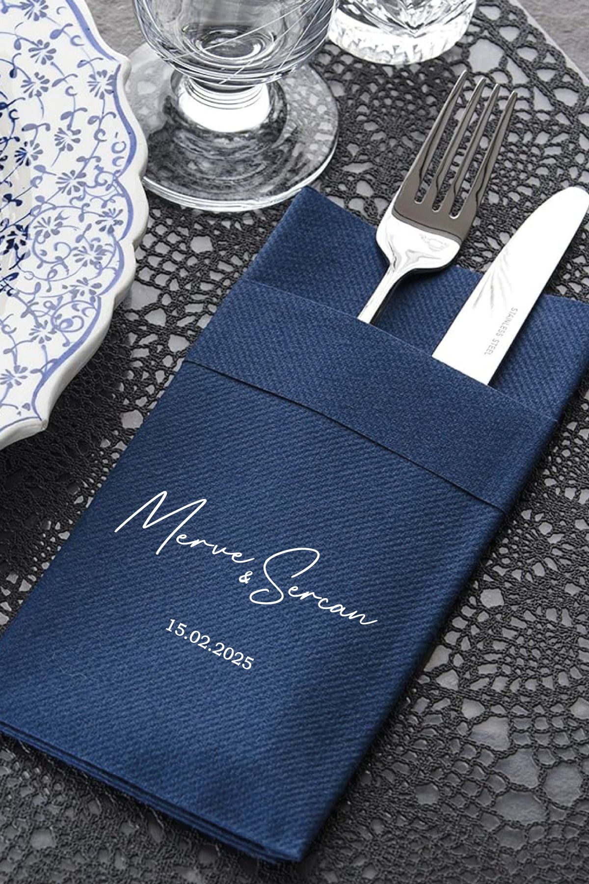 NapkinStore Kişiye Özel Airlaid Peçete 25 Adet - Lora Tasarım NPA11