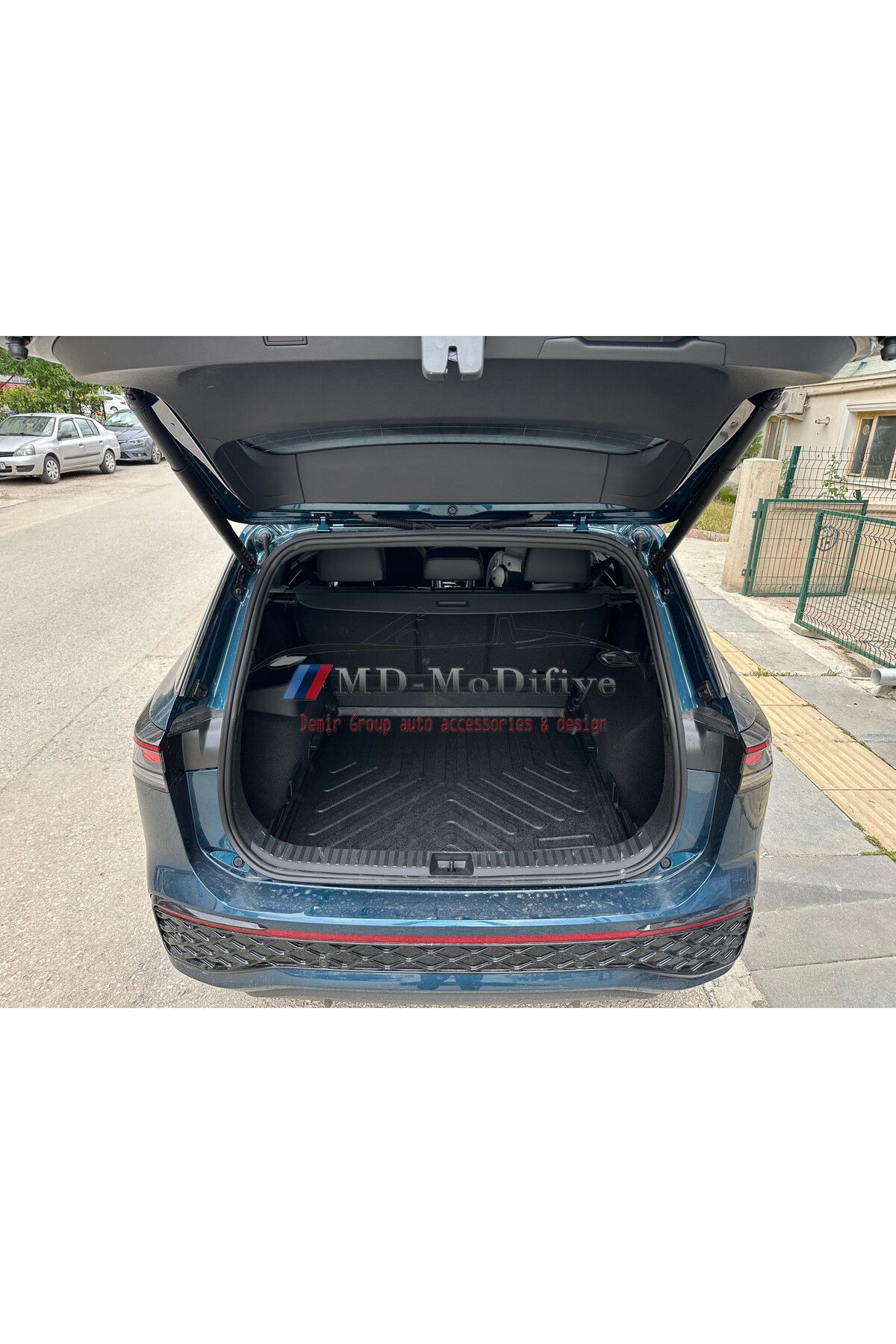 DEMİRGROUP Volkswagen Tayron Bagaj Havuzu, (4K Kokusuz), 2024- ( Alt Kademe )