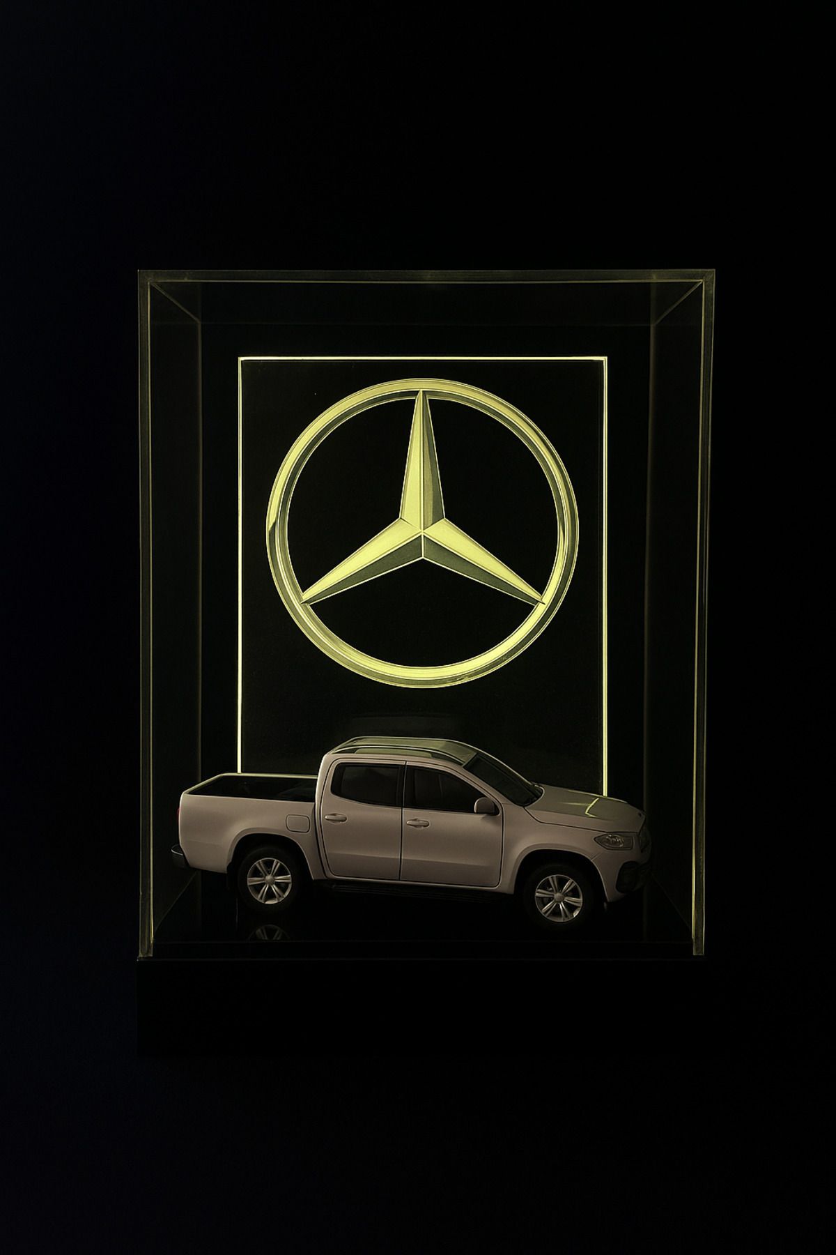 iscom Mercedes X Class Temalı Kişiye Özel Hediye