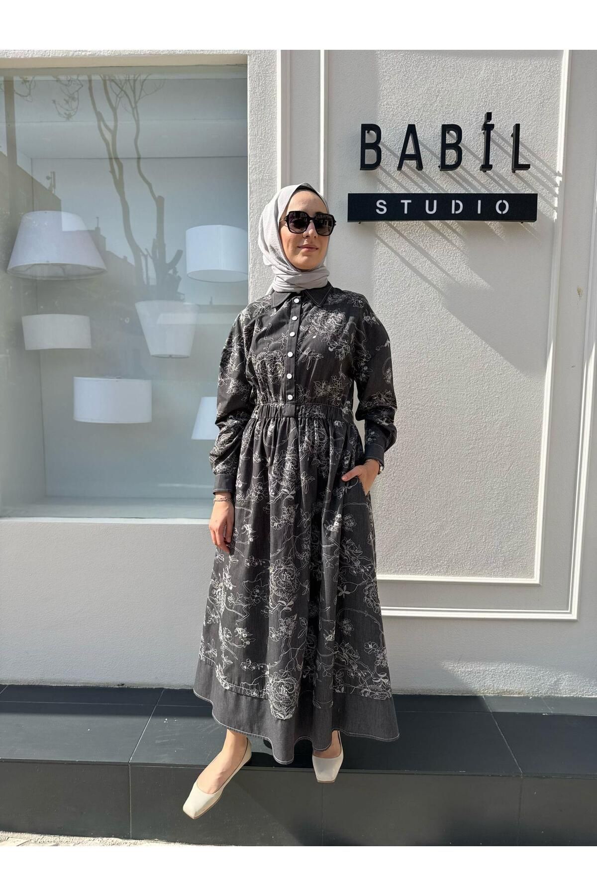 Babil Butik Çiçek İşleme Desenli Denim Kadın Elbise Siyah