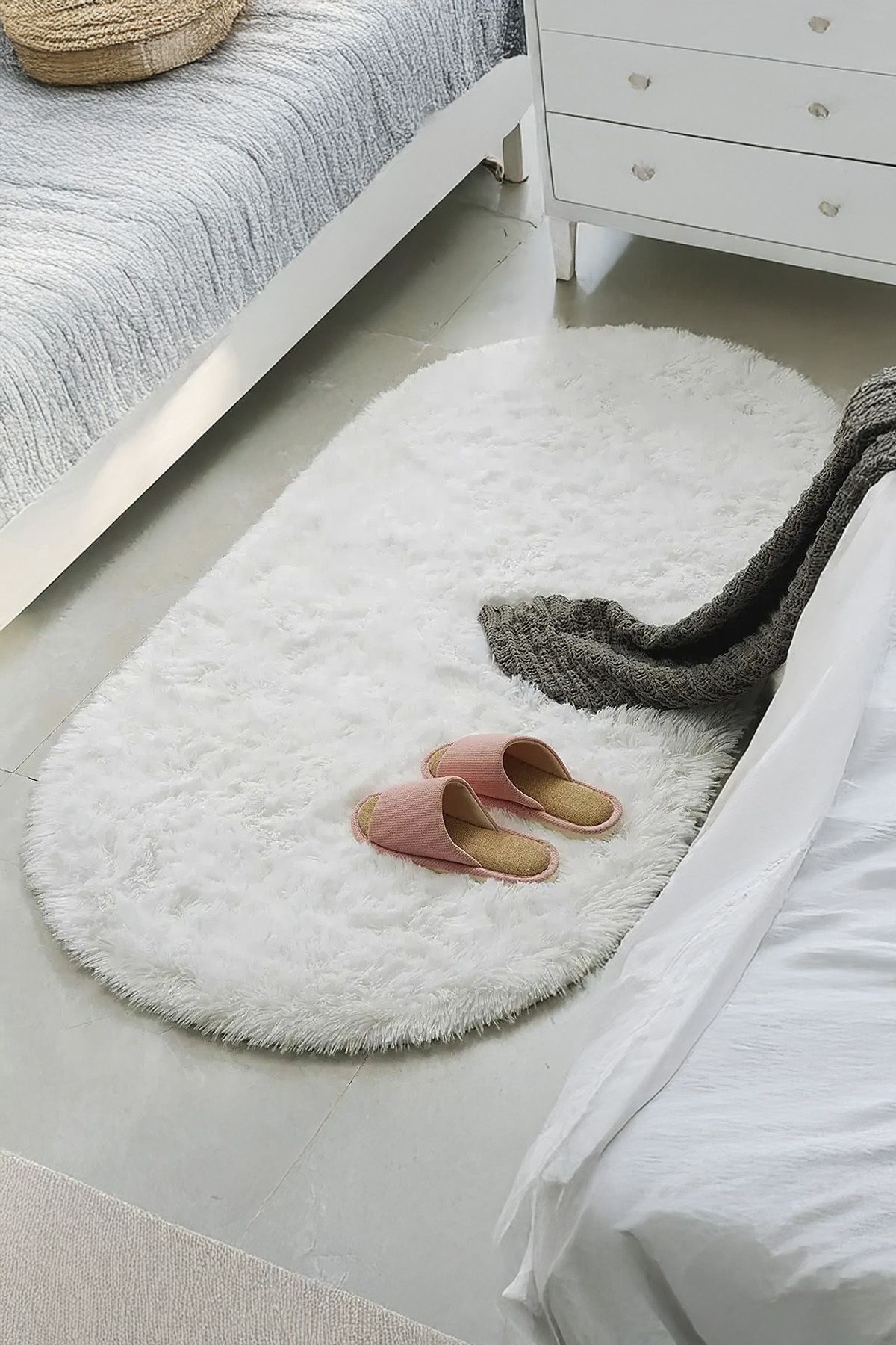 Örgülü Home Beyaz Oval Peluş Yumuşak Yıkanabilir Kaymaz Dot Taban Antibakteriyel Salon Koridor Çocuk Halısı