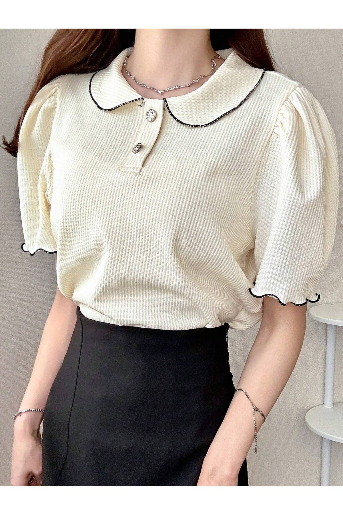 banessa Bebe Yaka Düğme Detaylı Triko Kadın T-Shirt