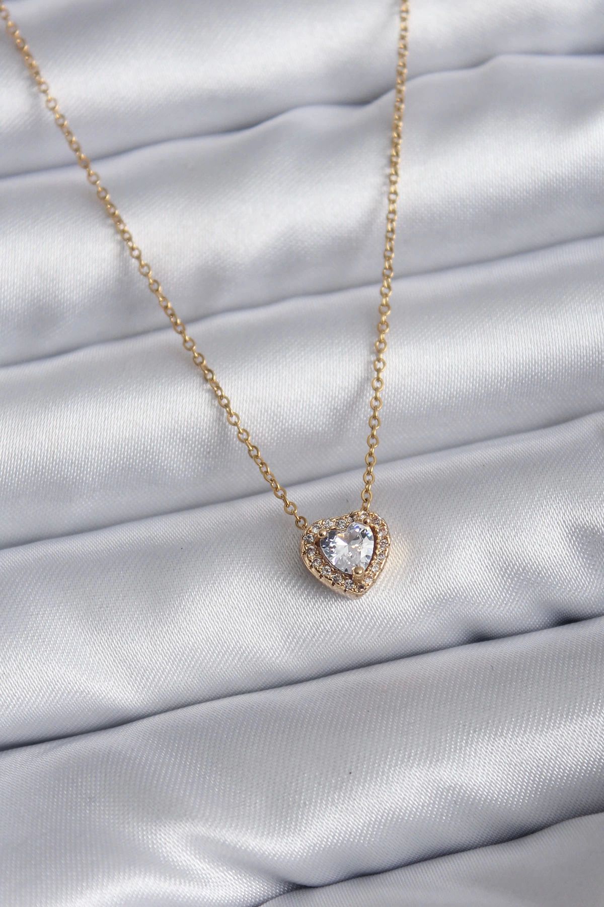 Ekince 316L Çelik Zincir Gold Renk Charm Kadın Kolye