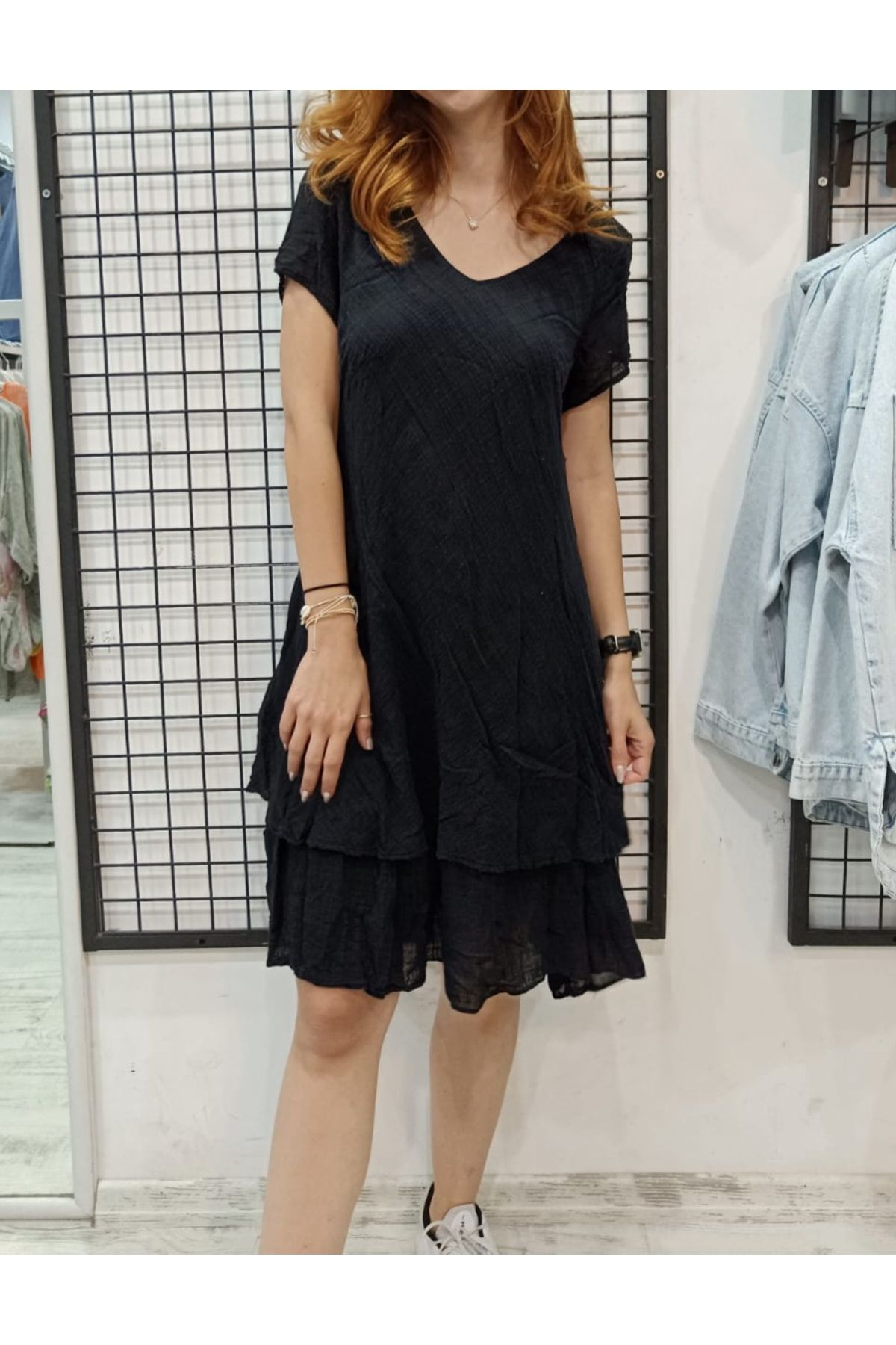 Butik Şans Kısa Kollu V yaka İtalyan Koton Elbise