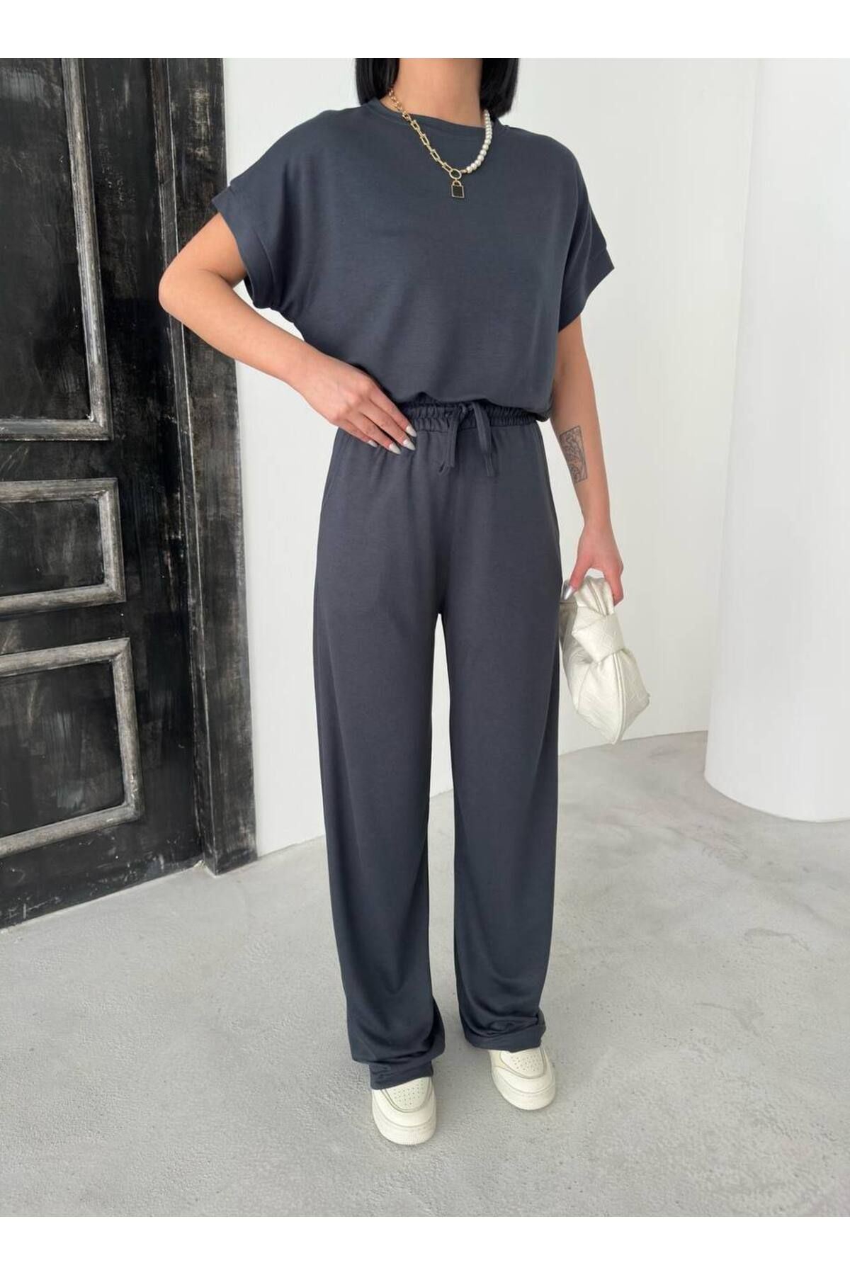 ARV MODA FASHİON THAT İNSPİRES Modal takım