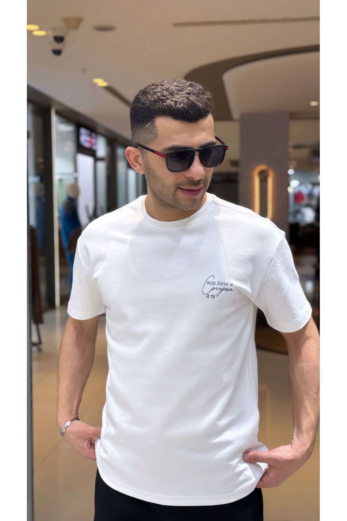 Fanolik Erkek Beyaz %100 Pamuk Oversize Bisiklet Yaka Basic Tişört