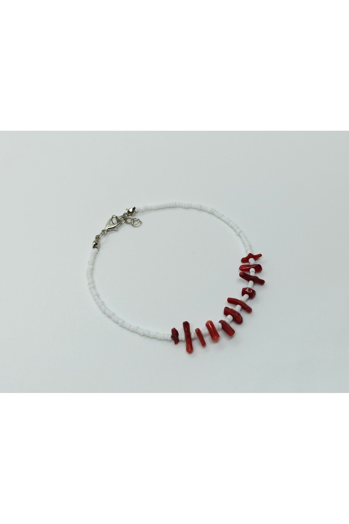 COOL&RELAX HANDMADE KIRMIZI MERCAN DOĞAL TAŞ DETAYLI BEYAZ UNİSEX HALHAL