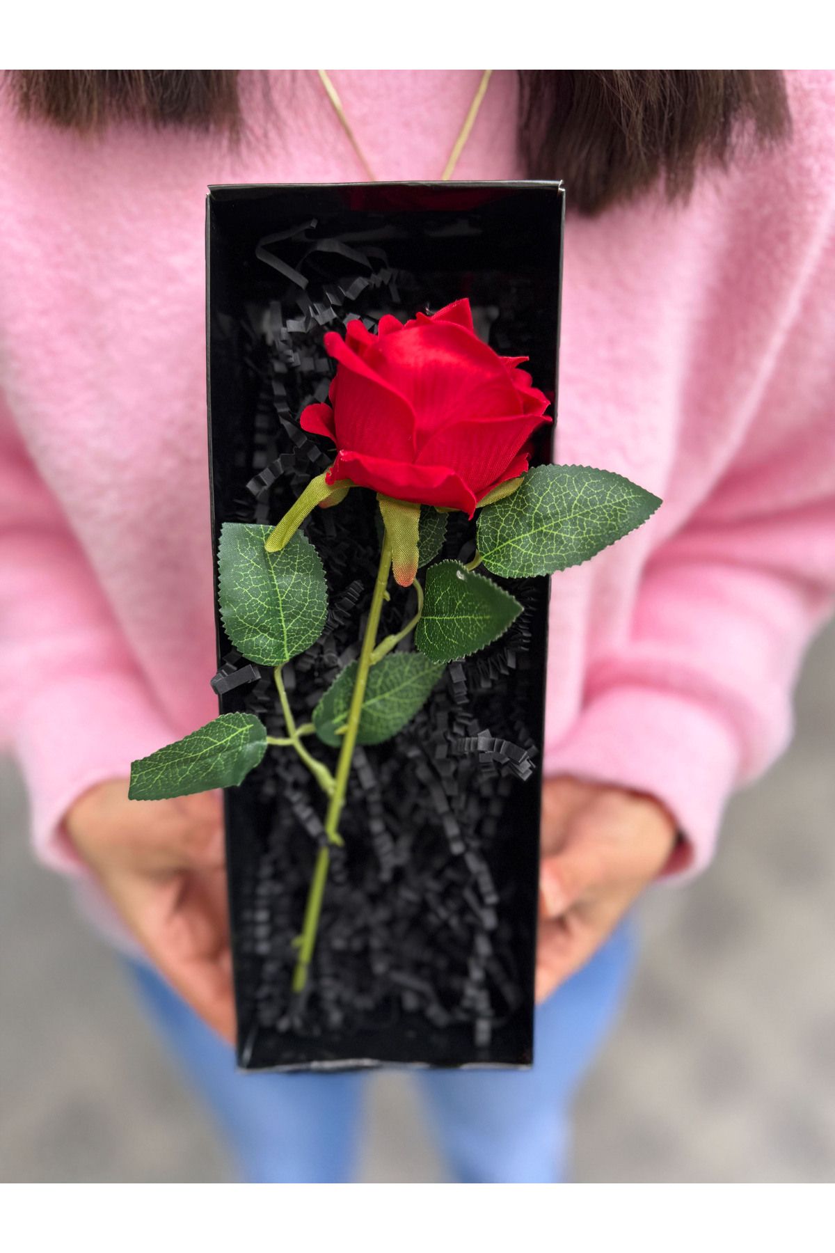 lenostra Romantik Hediye Siyah Kutuda Kırmızı Kadife Gül Sevgiliye Cicek Sevgiliye Ozel Sevgiliye Hediye