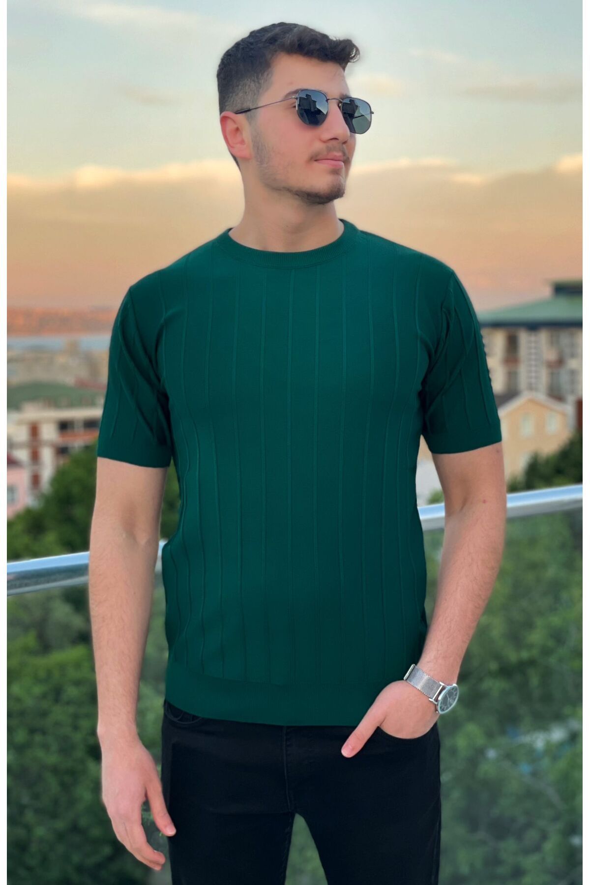 Marka Koyu Yeşil Bisiklet Yaka Triko T-Shirt