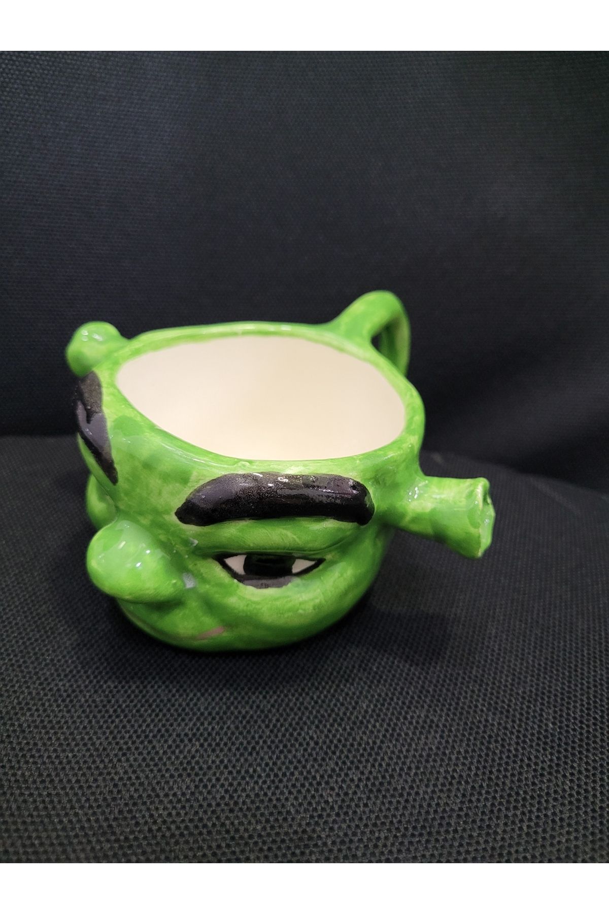 esdekor Seramik El Yapımı Büyük Kupa Yeşil Şrek 15x12x6cm 1 Adet