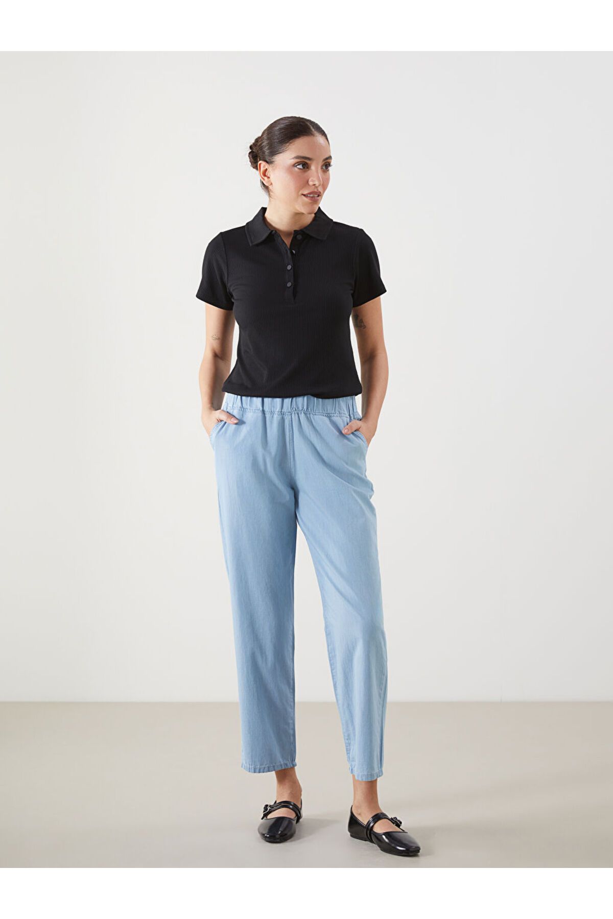 LC Waikiki LCW ECO Indigo Beli Lastikli Straight Fit Kadın Jean Pantolon S5LR84Z8NVY25