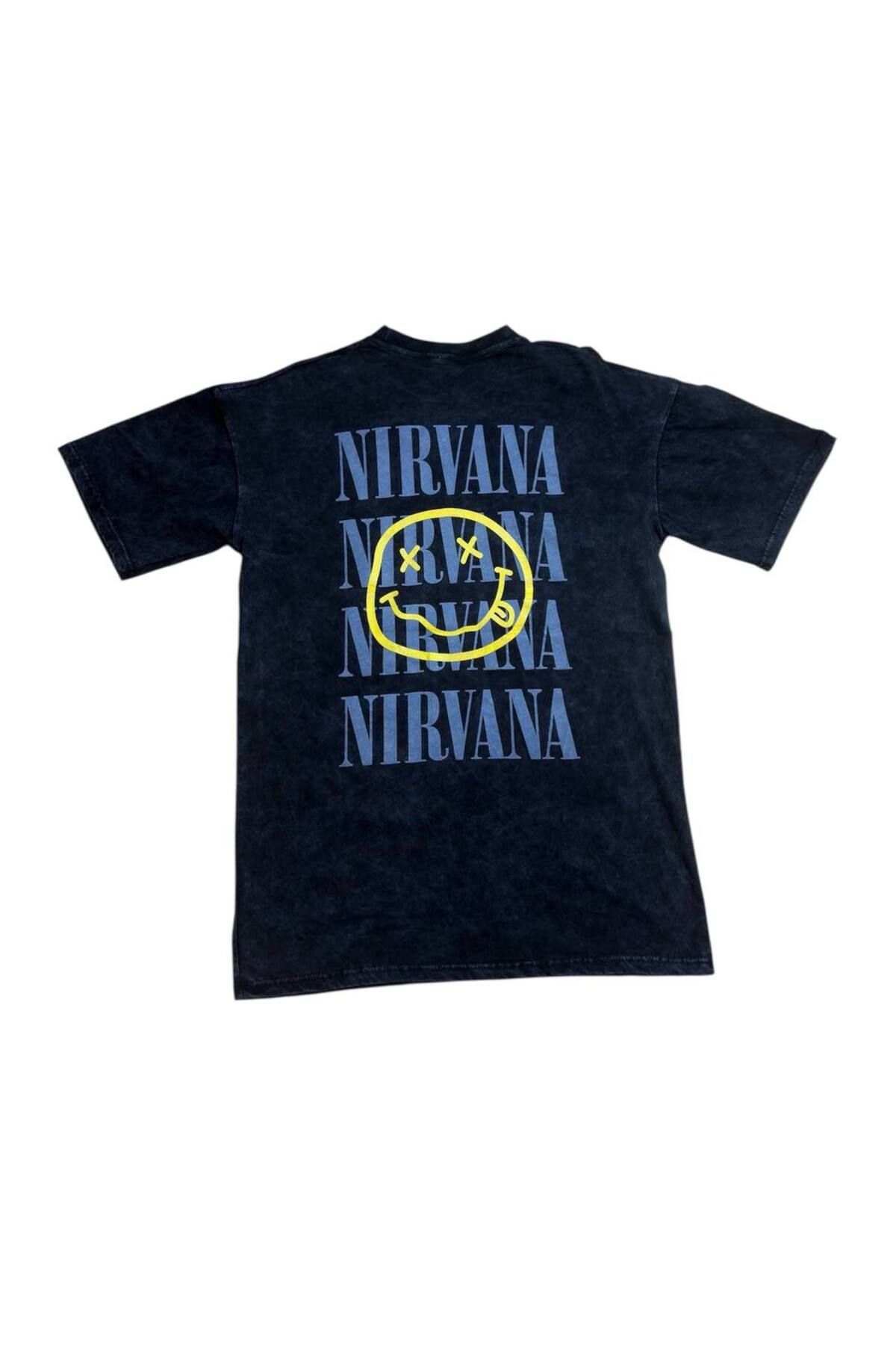 RİSE Nirvana Smiley Yıkamalı Oversize Rock Tişört