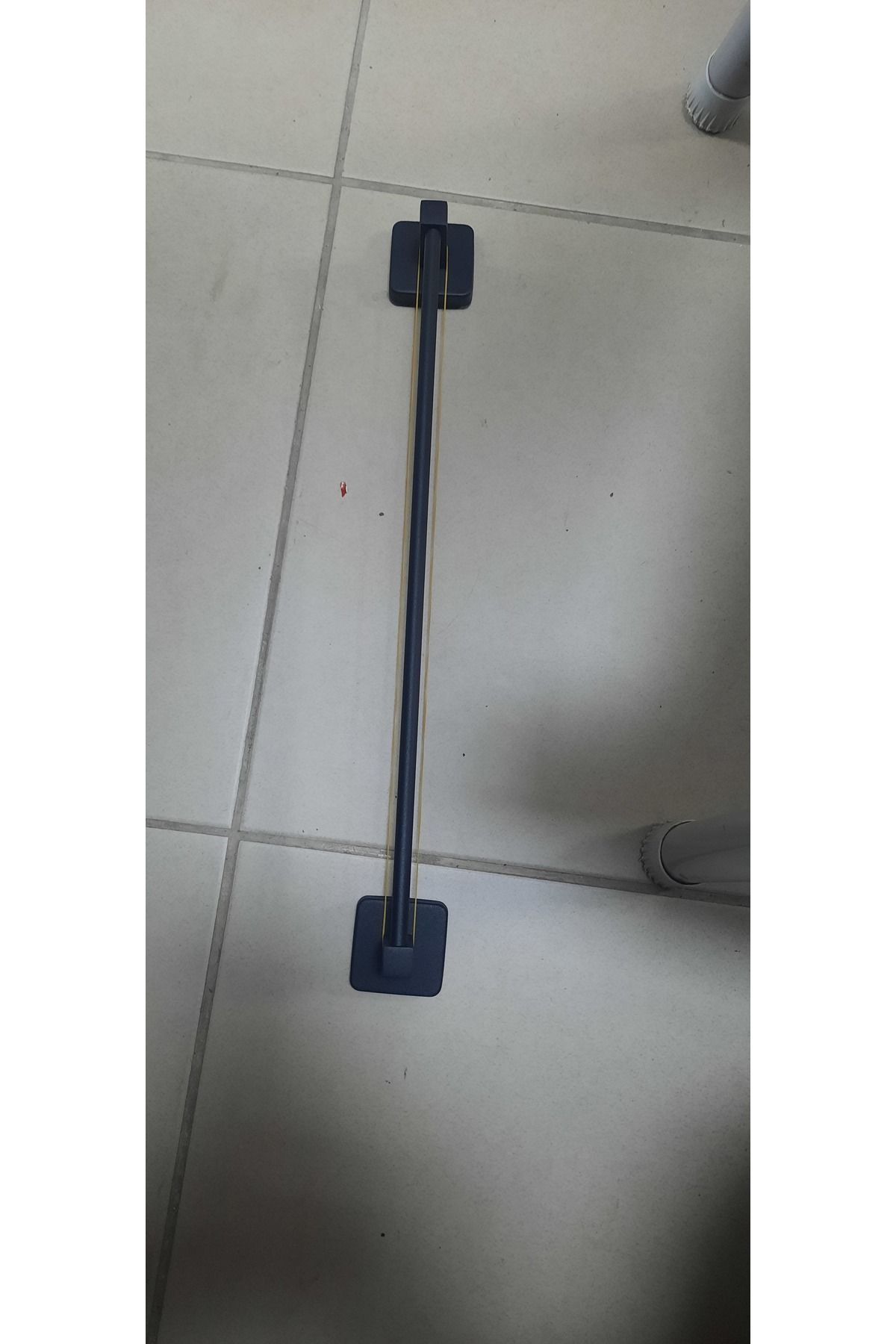 Alz Banyo Siyah kare havlu askı