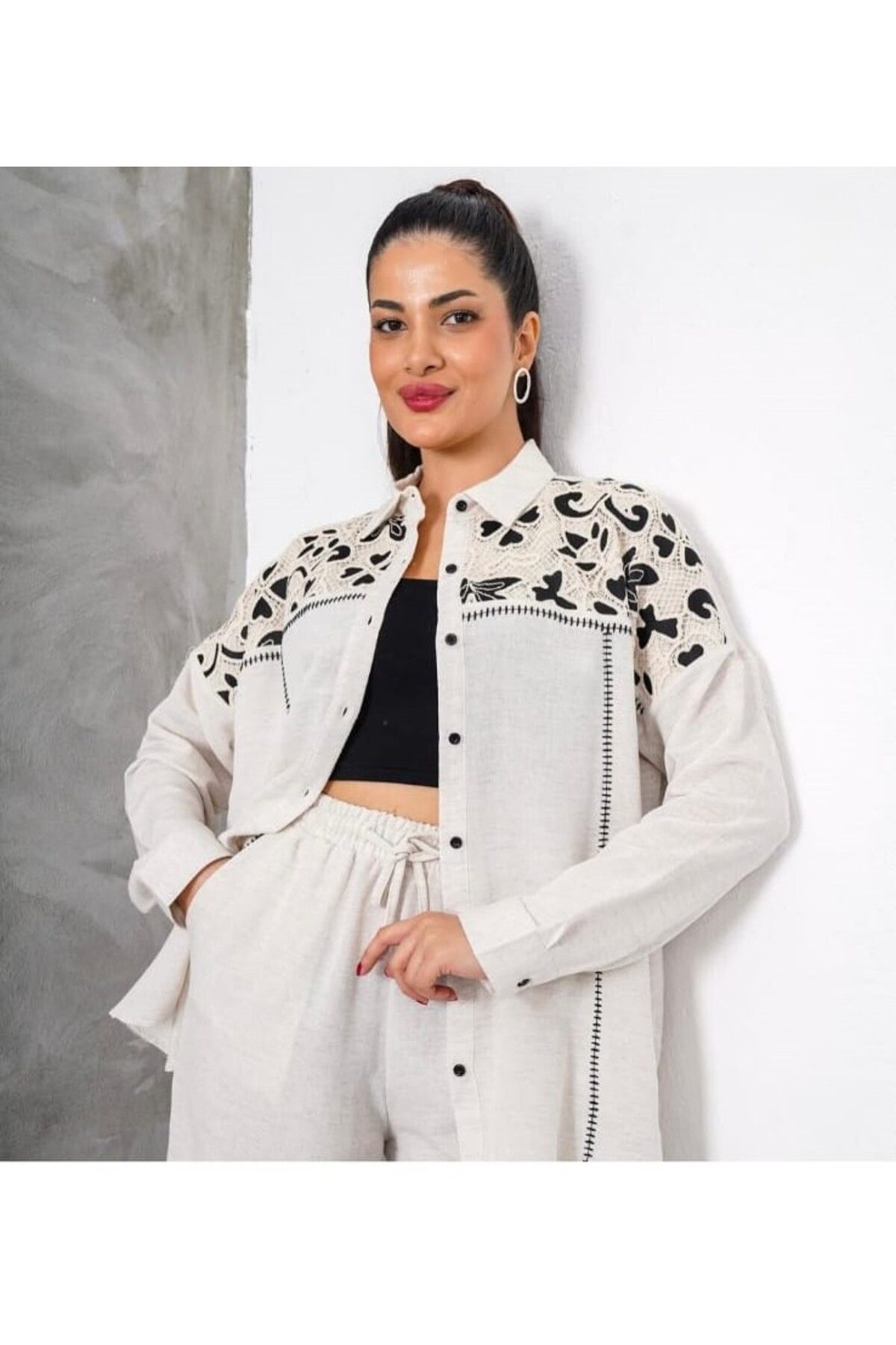 MODA Taş Detaylı Gömlek