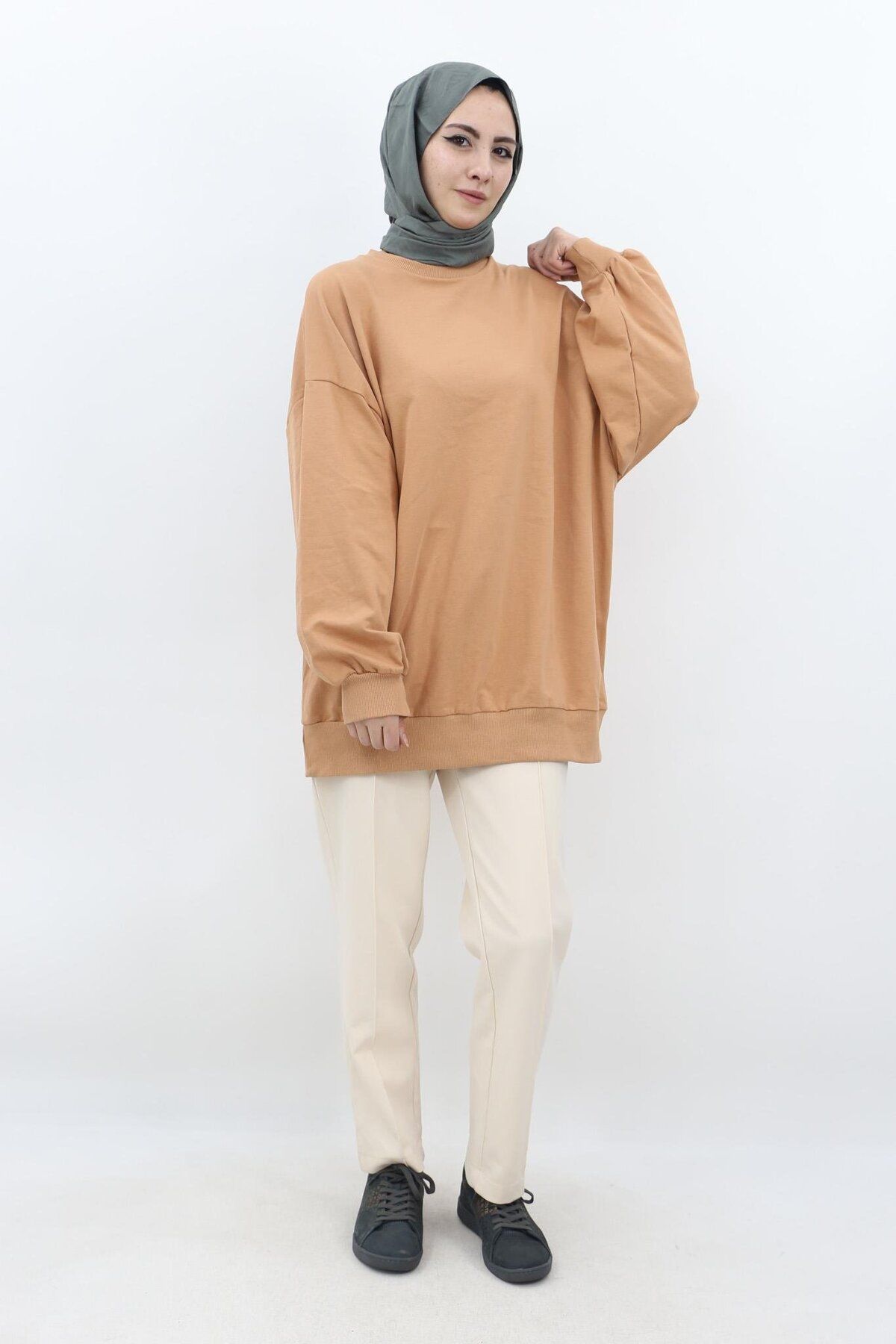 Levidor Bisiklet Yaka Oversize Basic Sweat - Camel