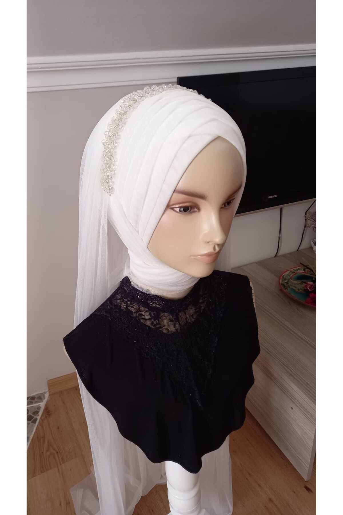 BERKE TUHAFIYE AKSESUAR Aksesuarlı Kırık Beyaz Duvaklı Alına Yapışık Hazır Duvak Hazır Şal Hazır Türban