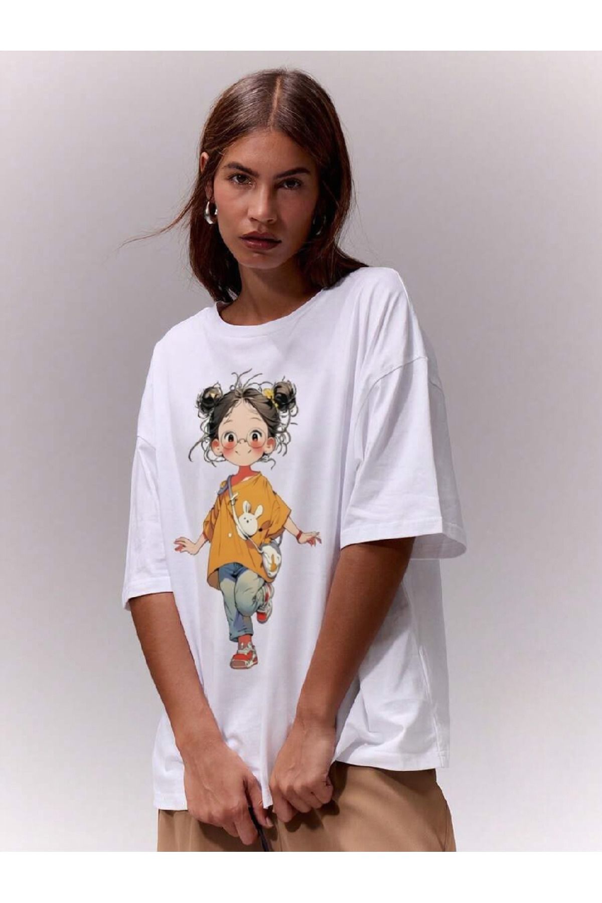 ELNOYA Unisex Pamuklu Beyaz Oversize "Tatlı Kız" Baskılı Rahat Günlük T-shirt