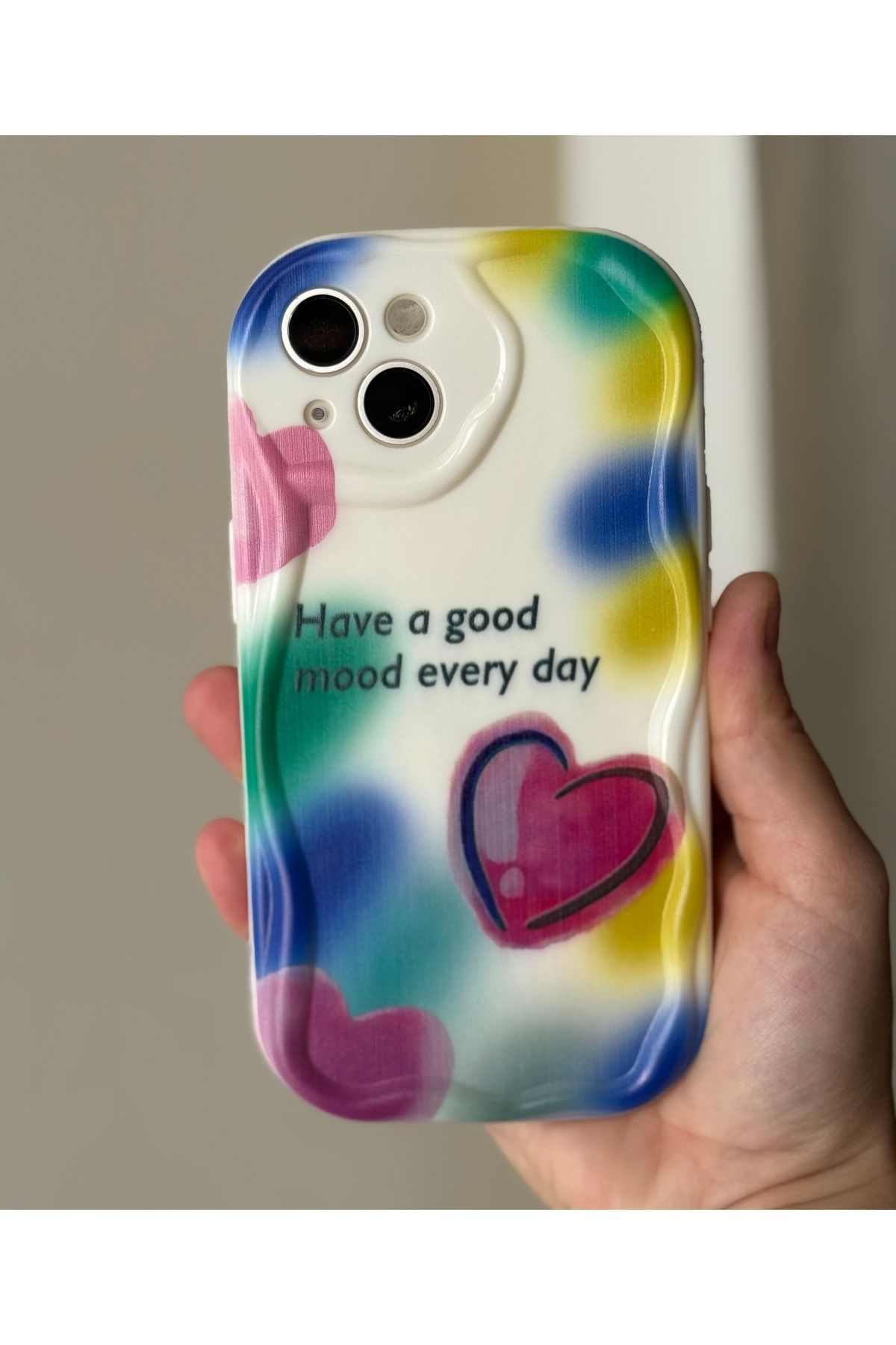 FİŞNEİLETİŞİM İPHONE 13 UYUMLU KENARLARI DALGALI KILIF