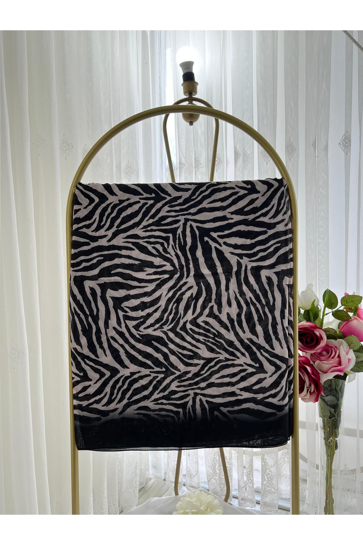 Shawl Passion Zebra Desen Pamuk Şal Siyah Beyaz