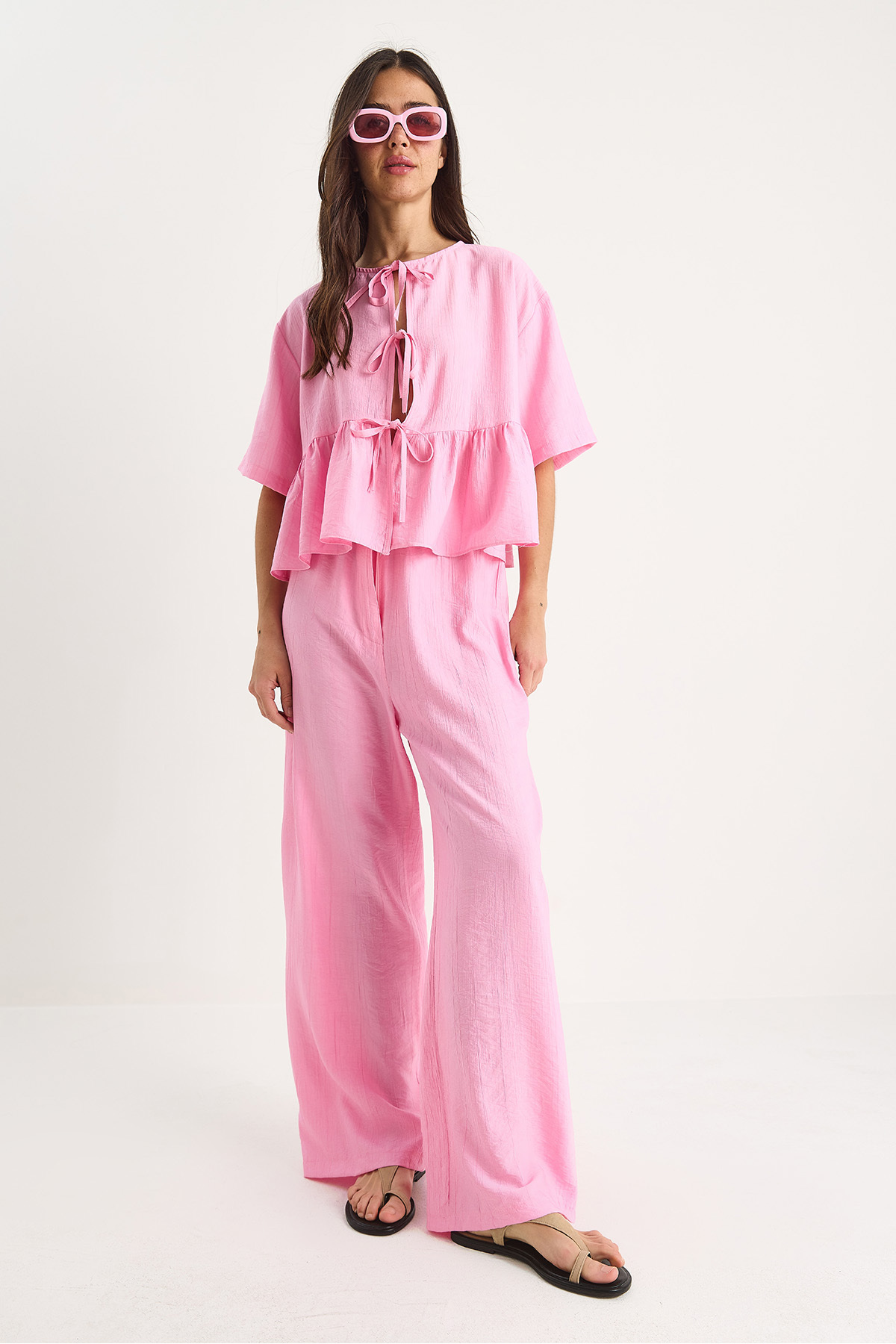 LUCCI Textured Two-Piece Coord Set with Ruffle Detail 4