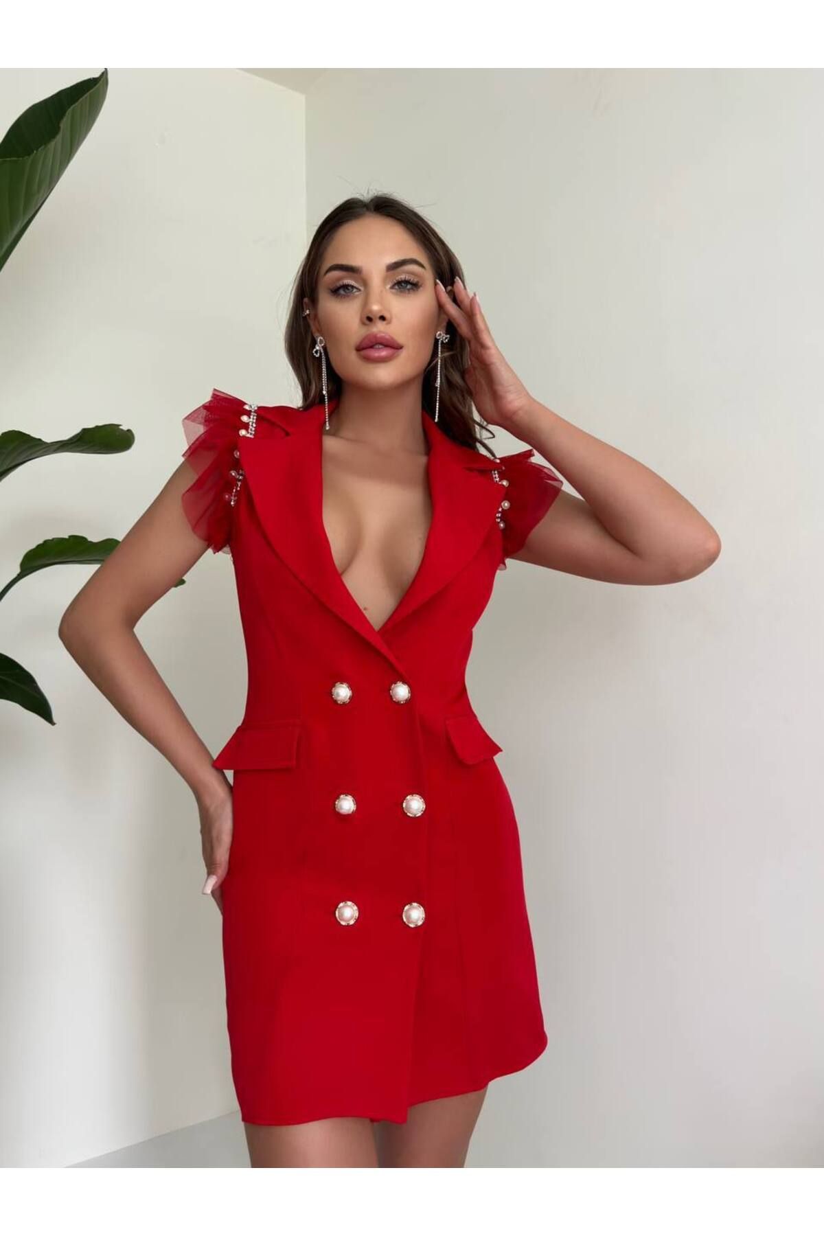 1Moda1Tarz Kadın İthal Kumaştan Düğmeli Kol Tül Ve Aksesuar Detaylı Astarlı Özel Tasarım Elbise