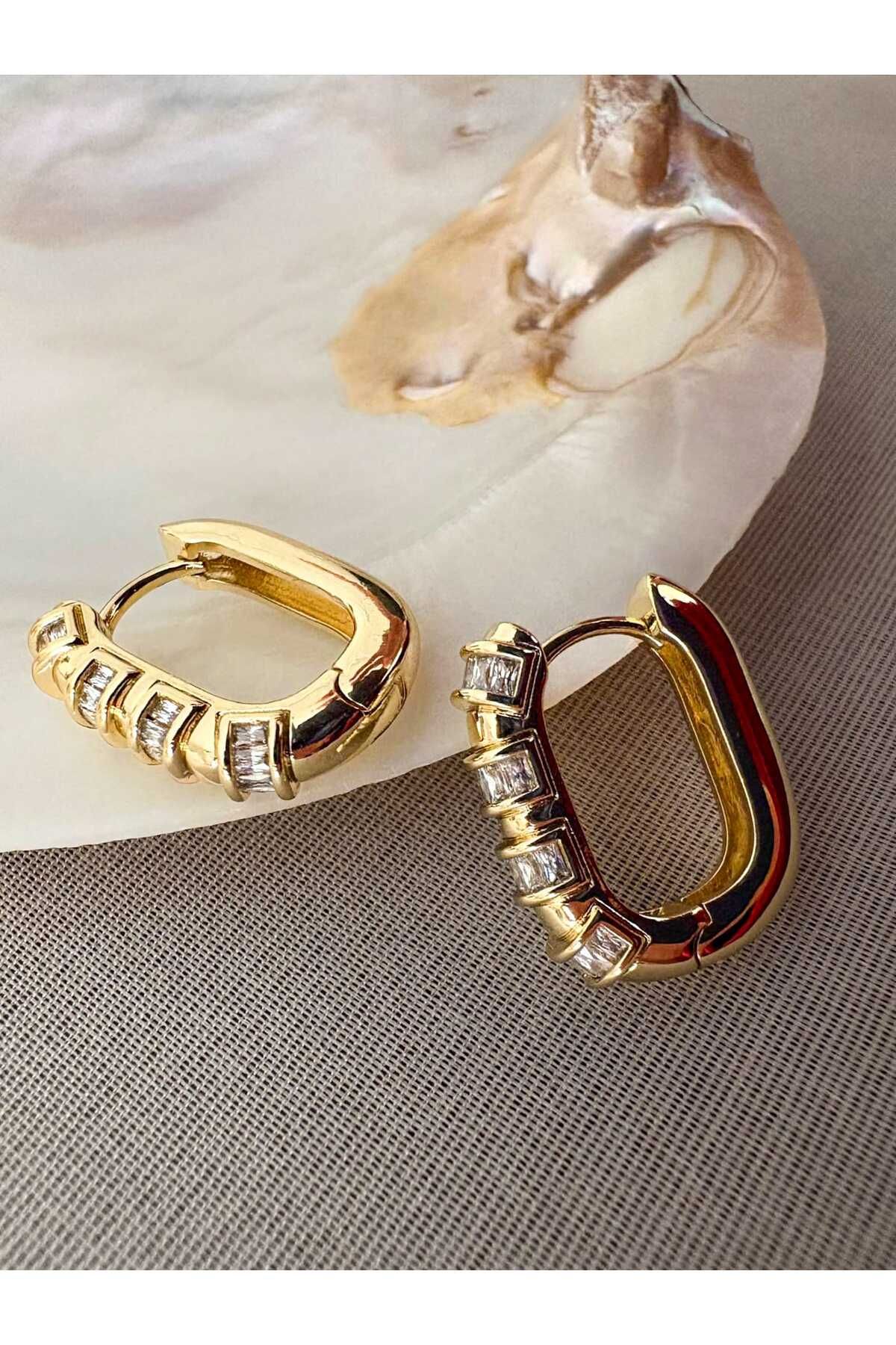 Zoe Takı Xuping Gold Taşlı Küpe