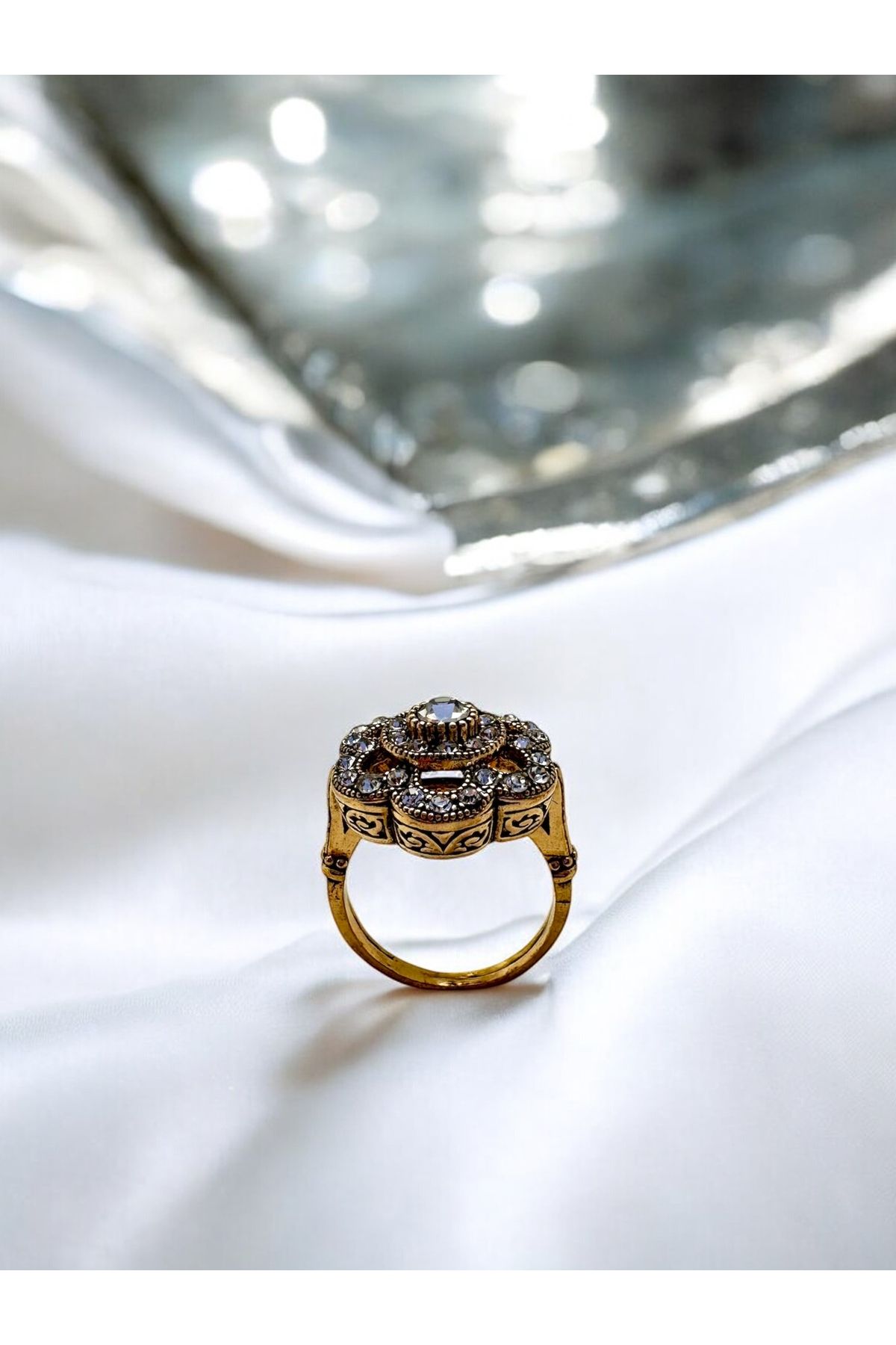 FUYA JEWELLERY Zirkon Taşlı Çiçek Motif Yüzük