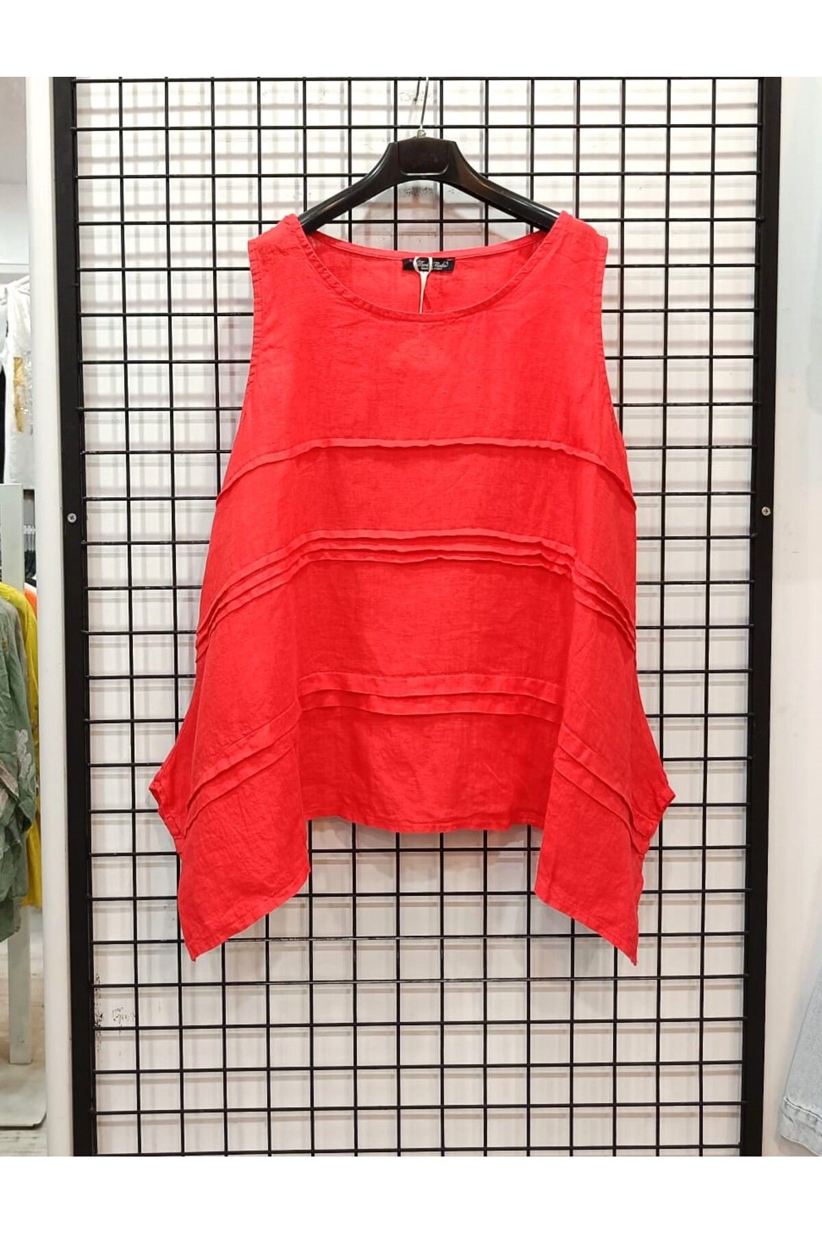 Butik Şans Sıfır Kol Düz Renk Kat Kat İtalyan Keten Bluz