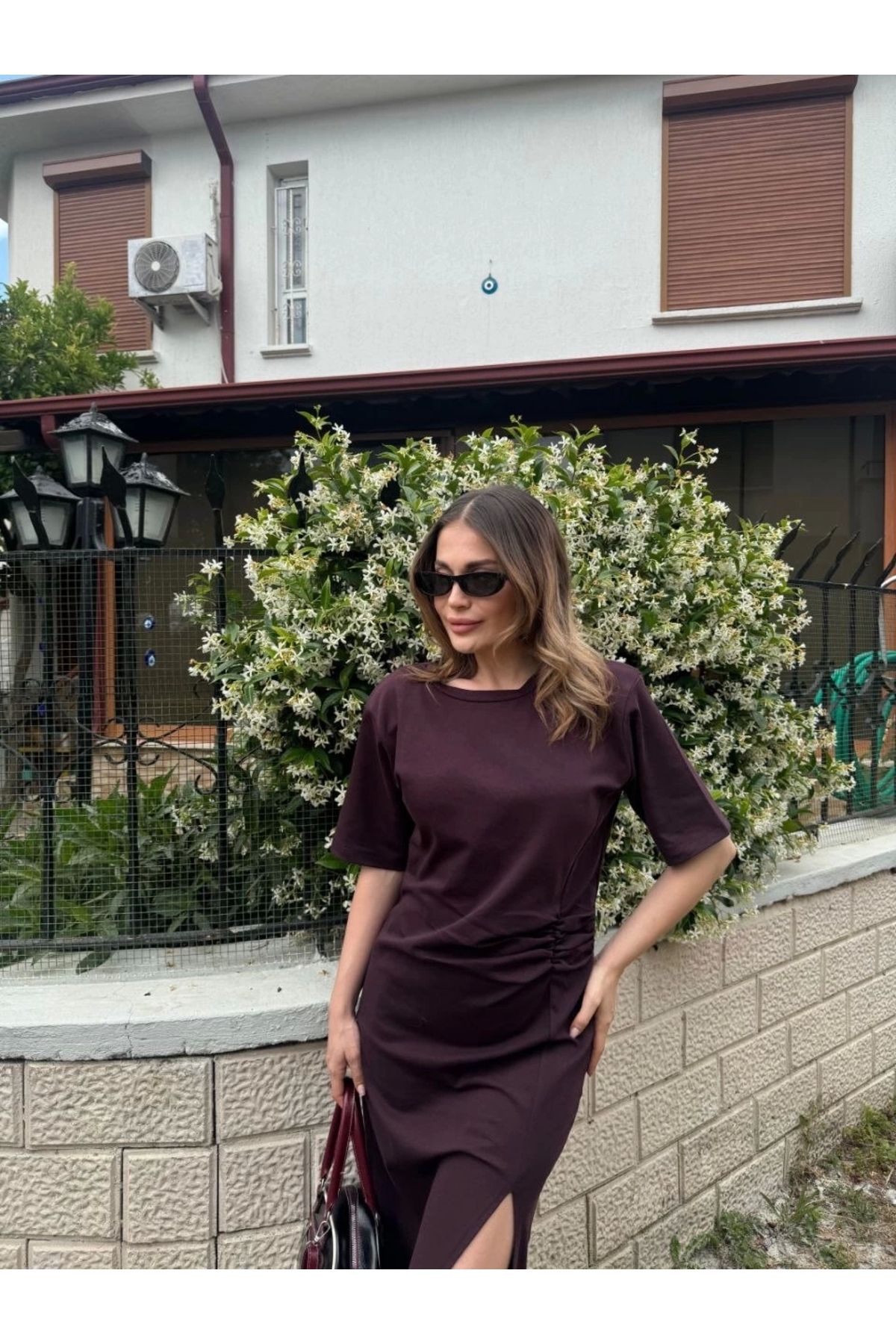 MODA Kadın Kısa Kollu Uzun Yandan Yırtmaçlı Elbise - Kahverengi