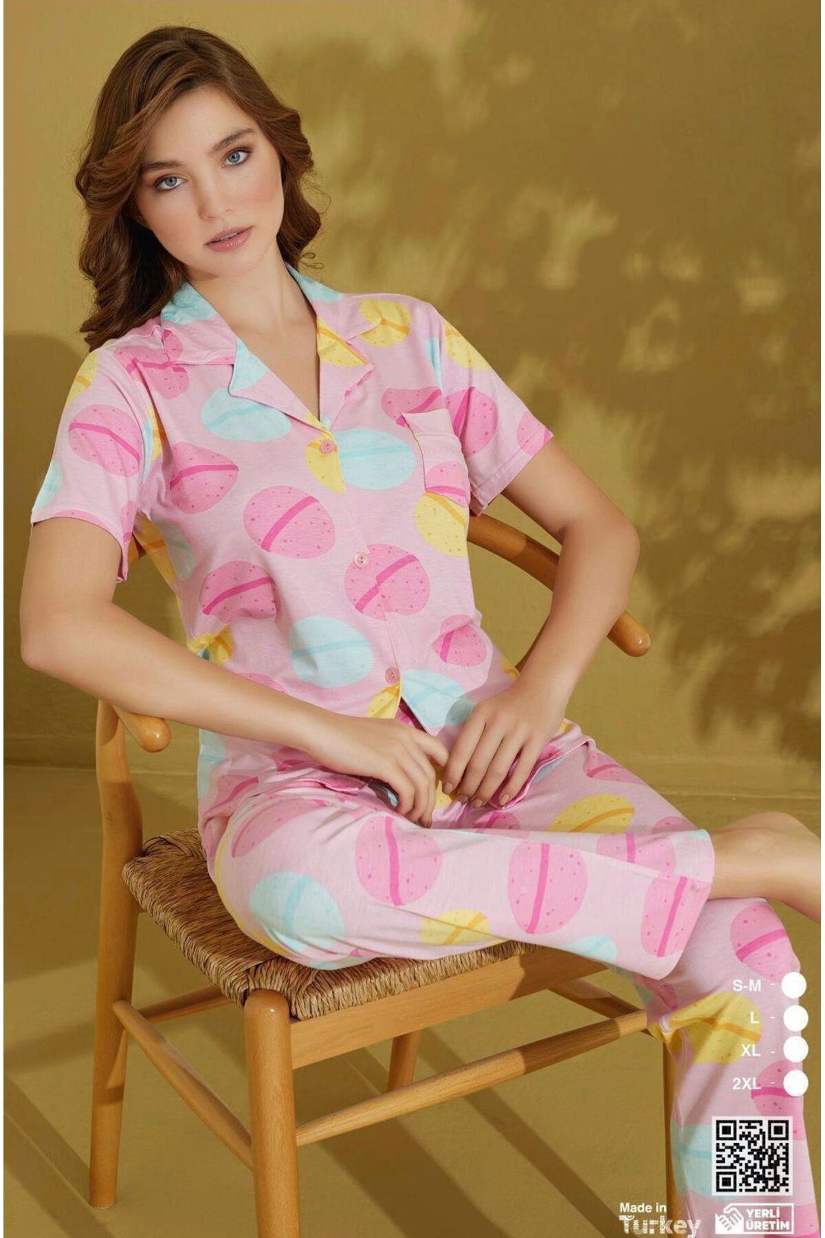 İpek Kadın Kısa Kol Önden Düğmeli Desenli Pijama Takımı
