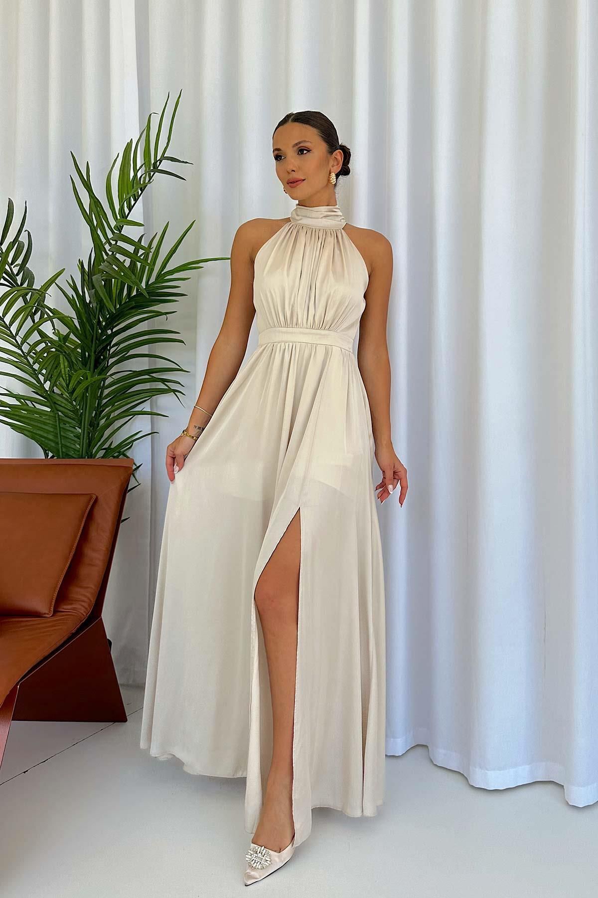 KOSHKA MODA Halter Yaka Yırtmaçlı Uzun Elbise