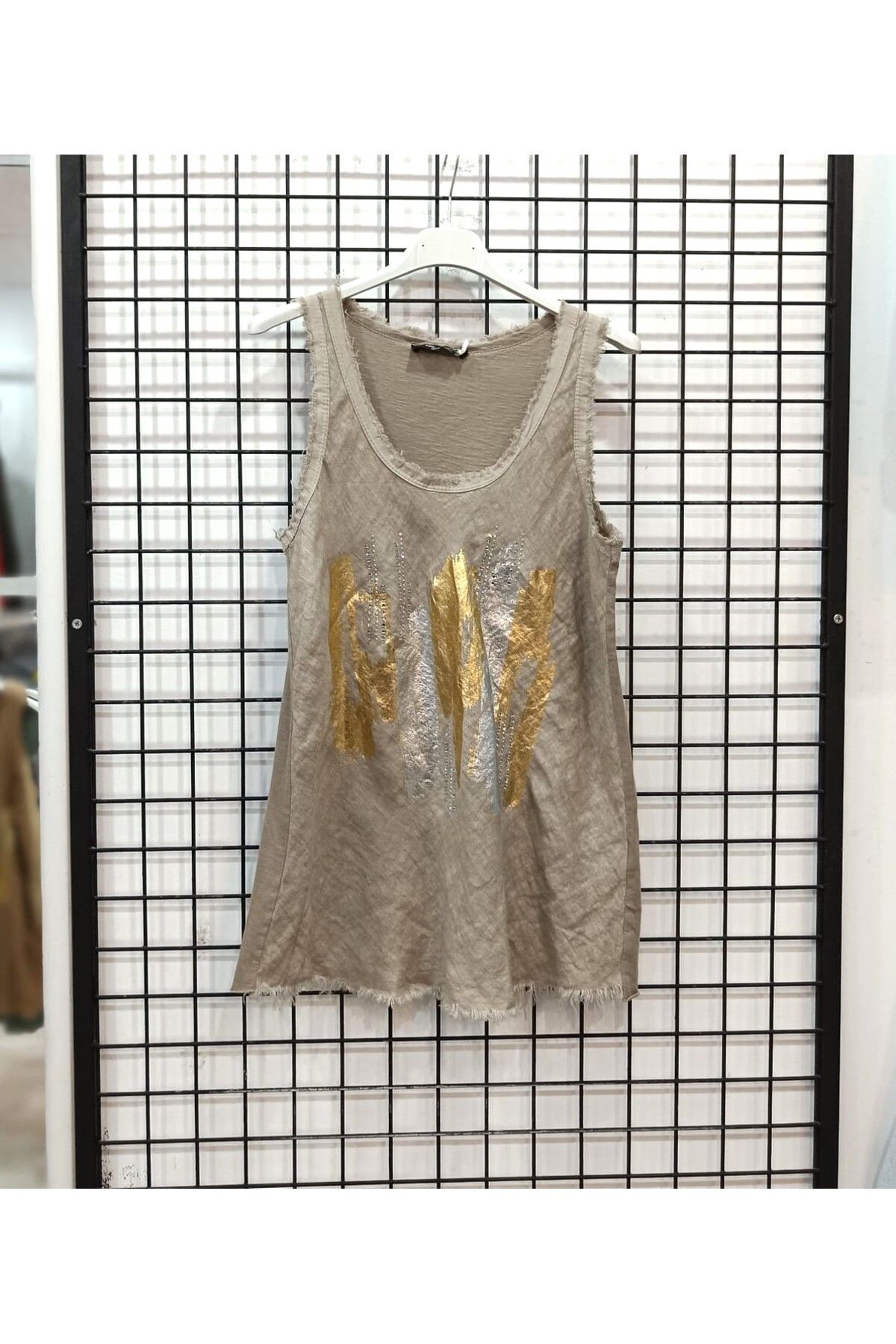 Butik Şans Taşlı Yaldız Baskı Detaylı Saçaklı İtalyan Bluz